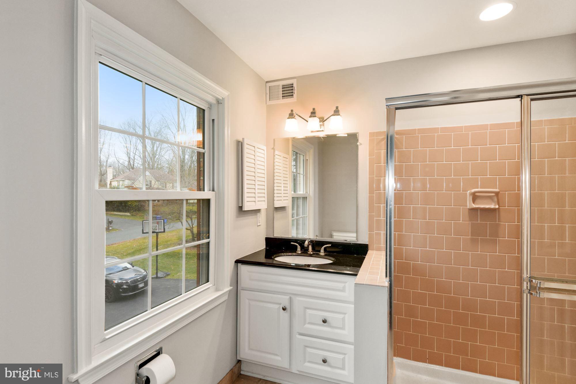 AL MARAH - Residential Lease