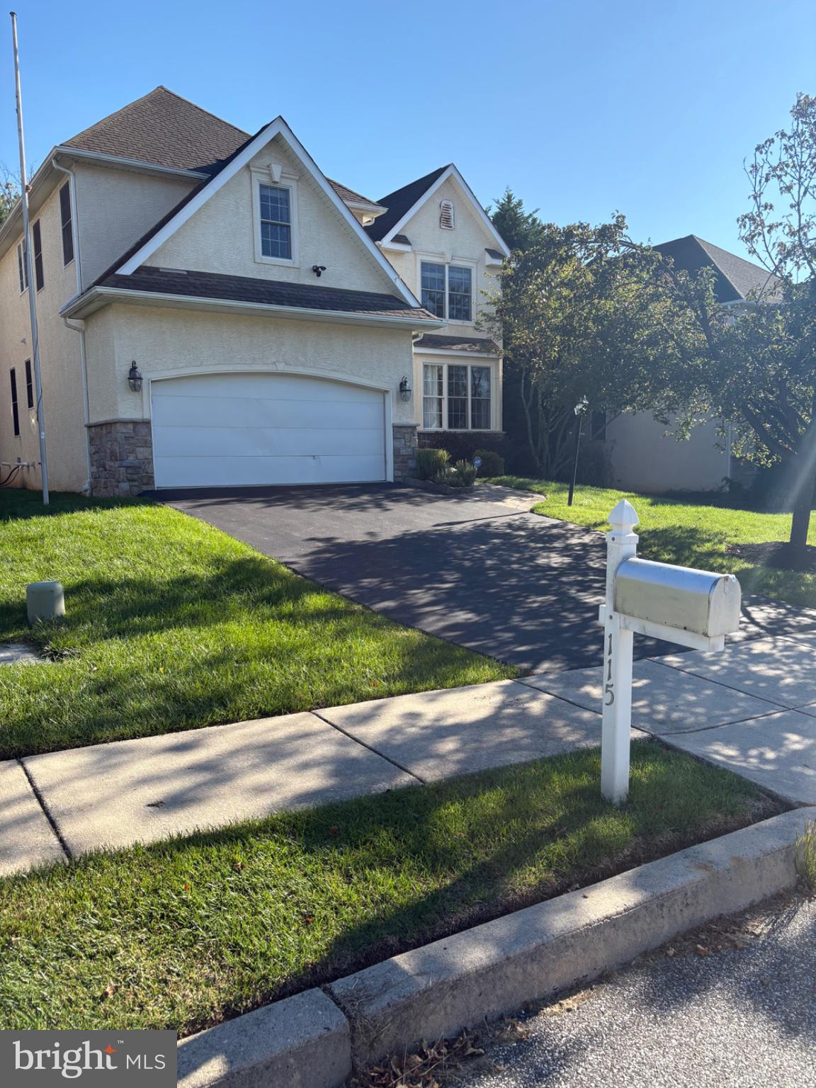 115 CETON COURT