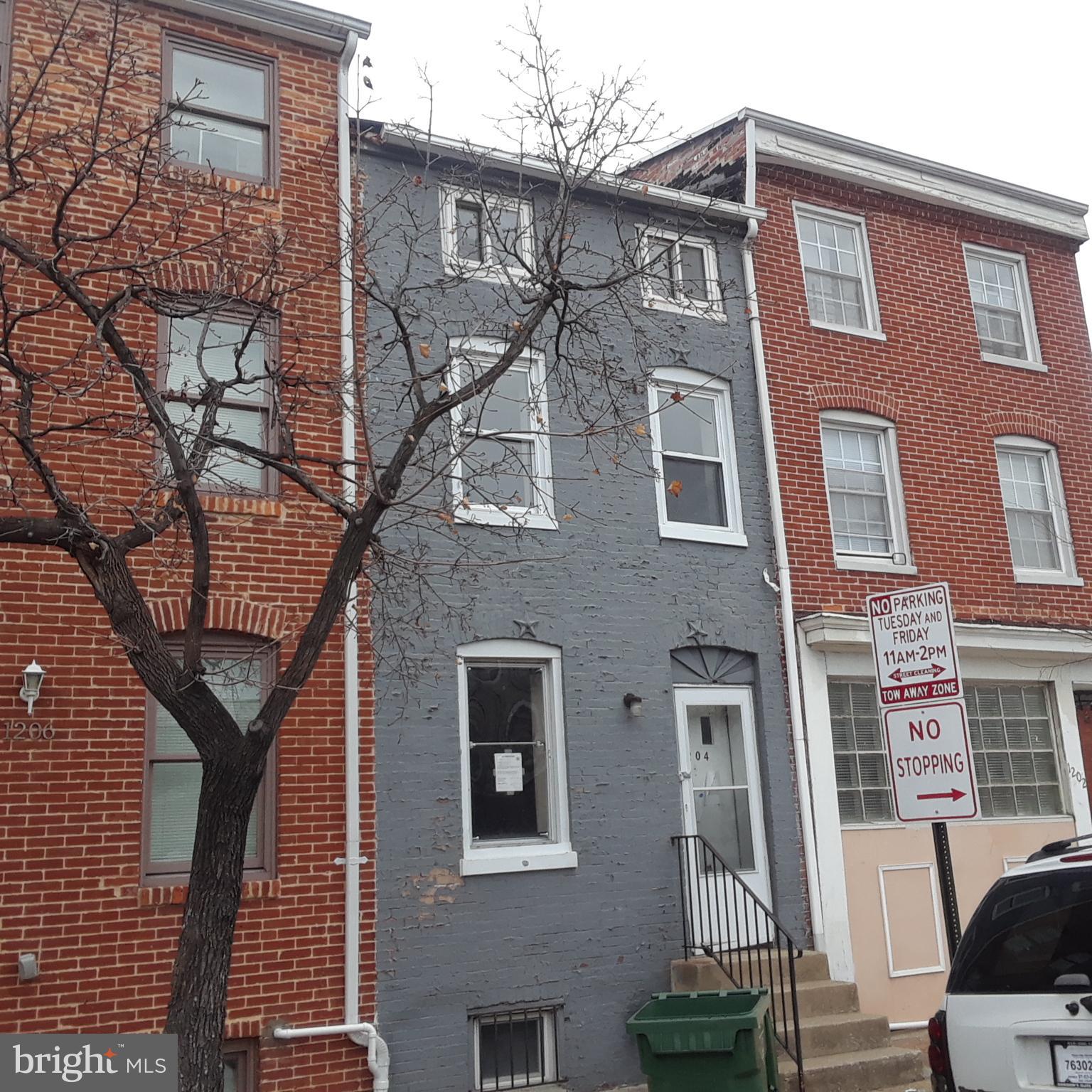 HOLLINS PARK - Residential