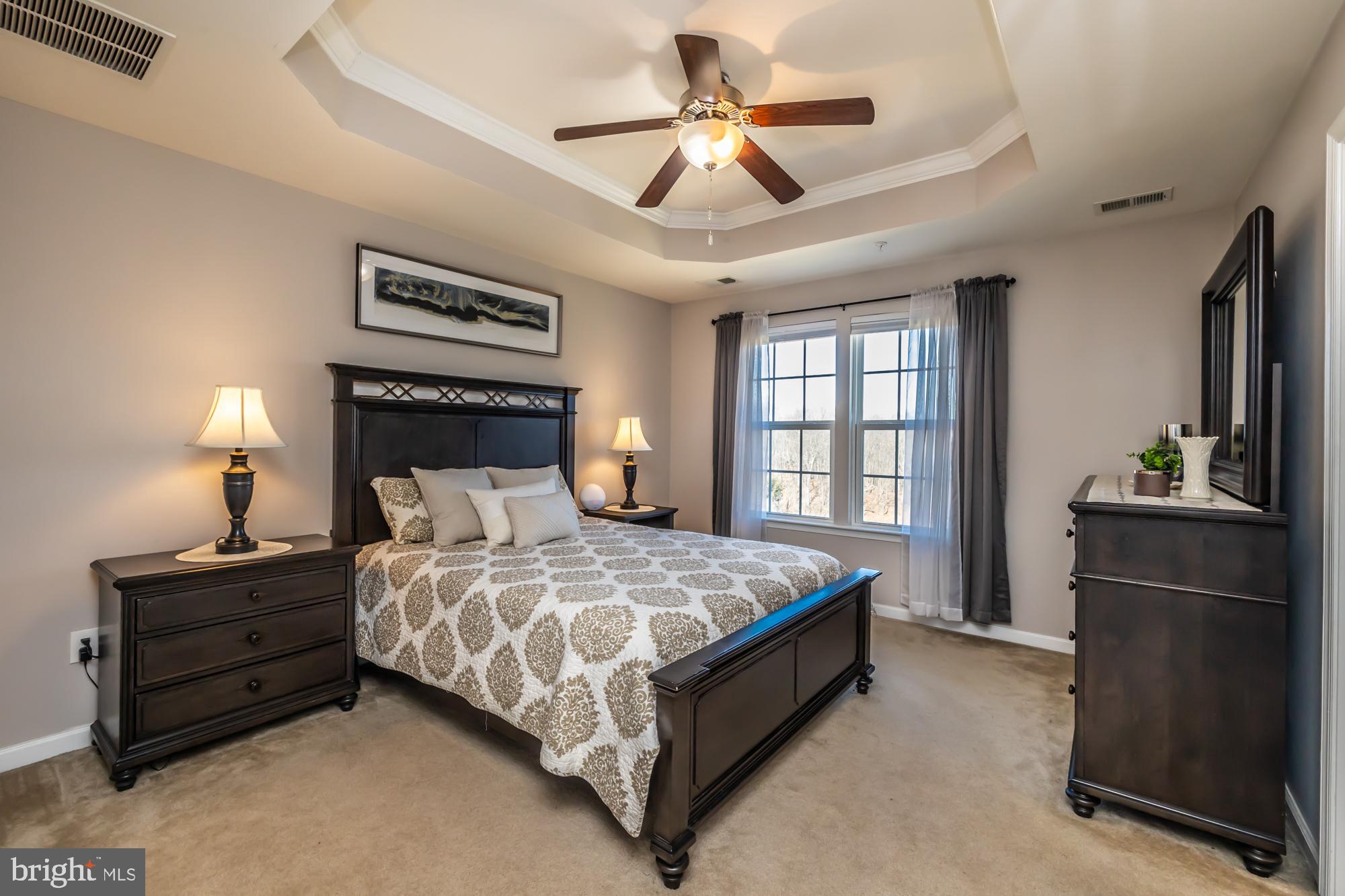 MEADOWVIEW - Residential