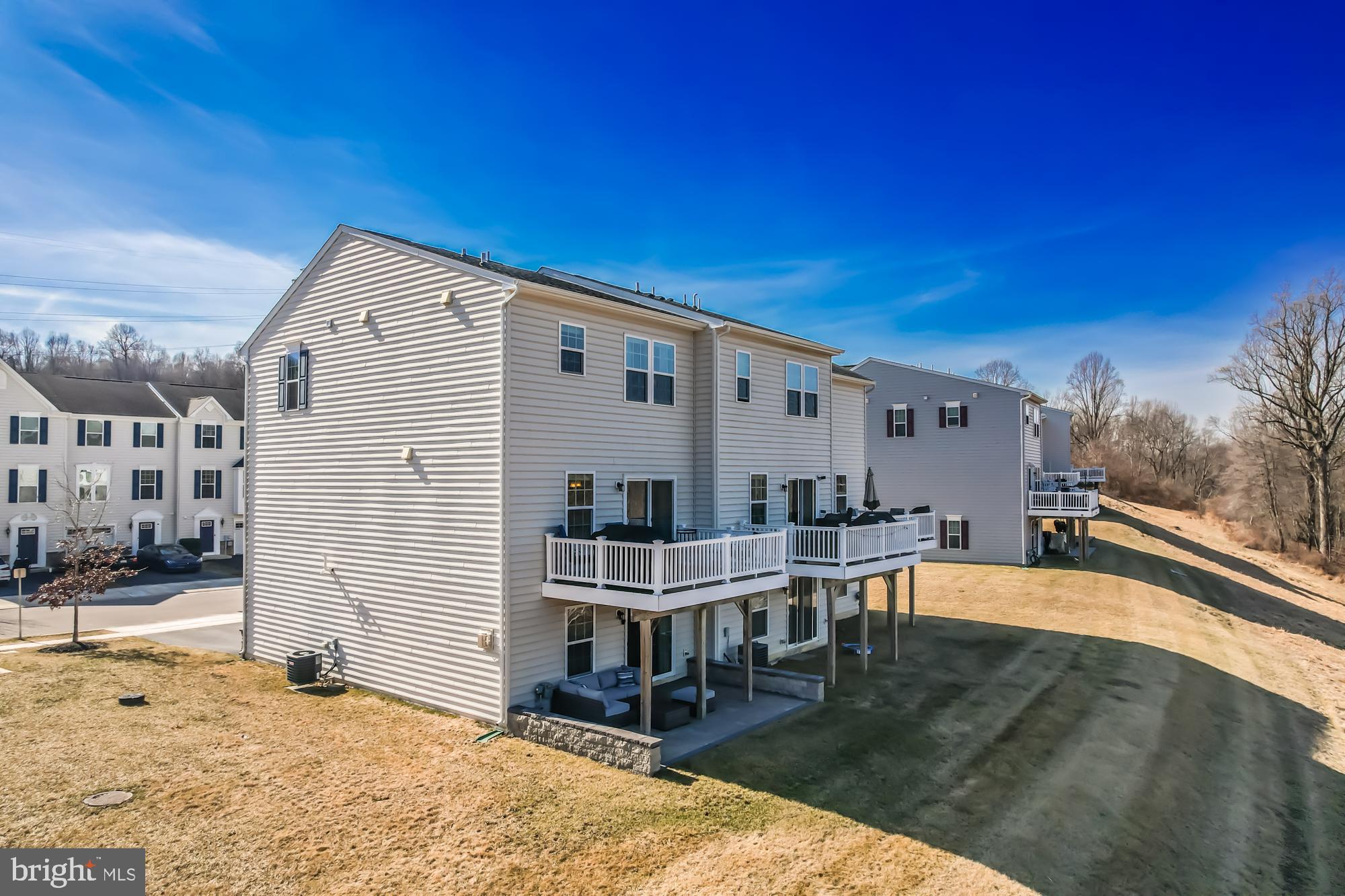 MEADOWVIEW - Residential