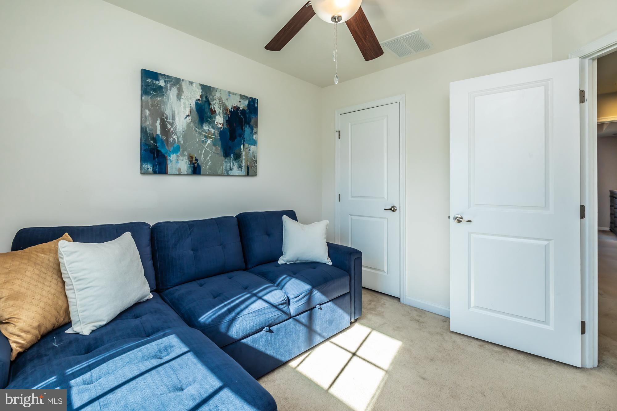 MEADOWVIEW - Residential