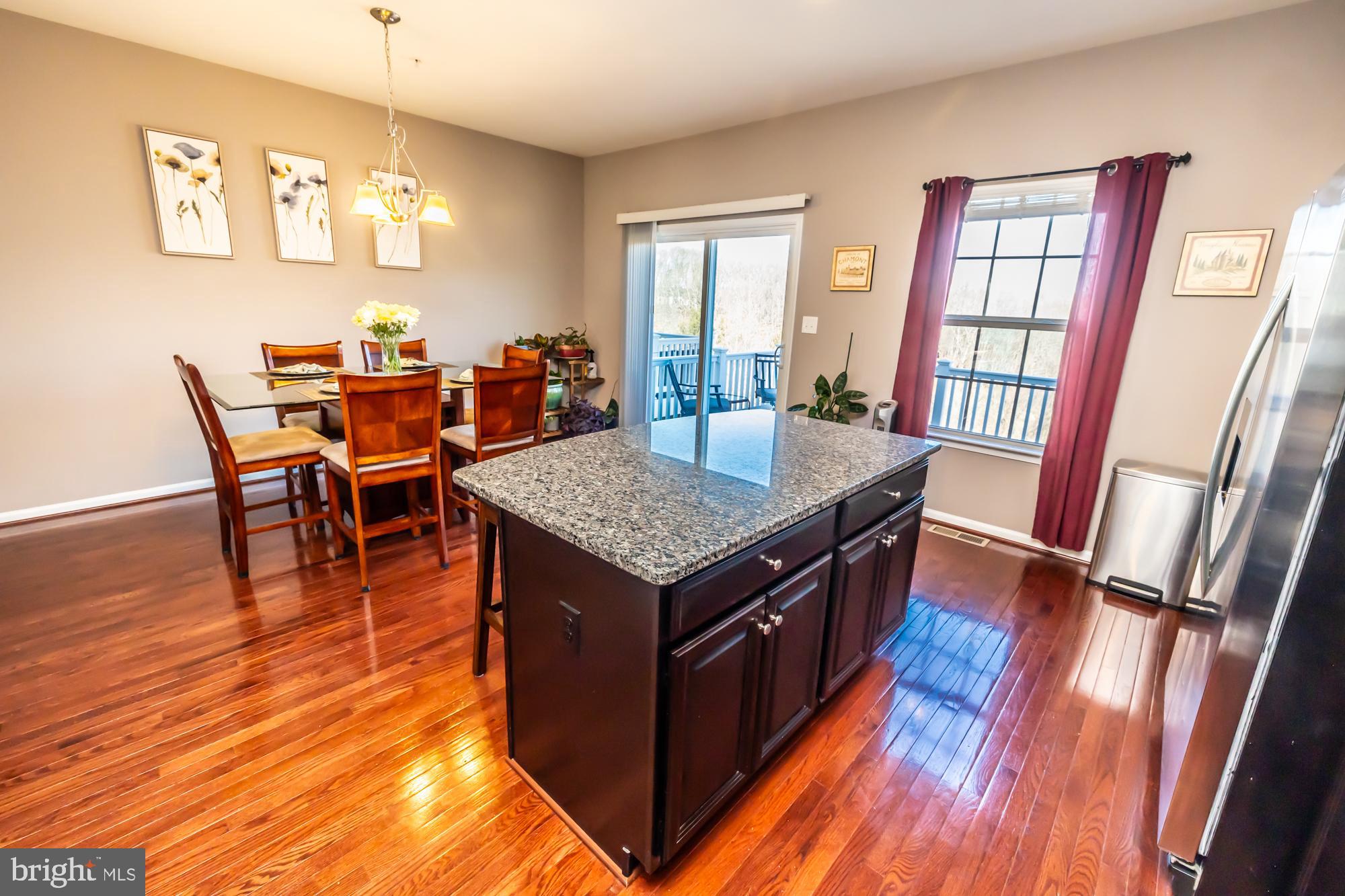 MEADOWVIEW - Residential