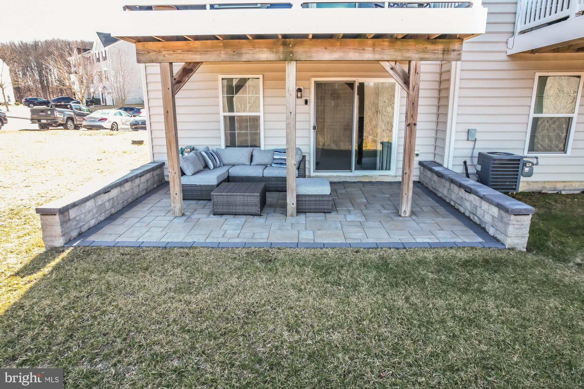 MEADOWVIEW - Residential