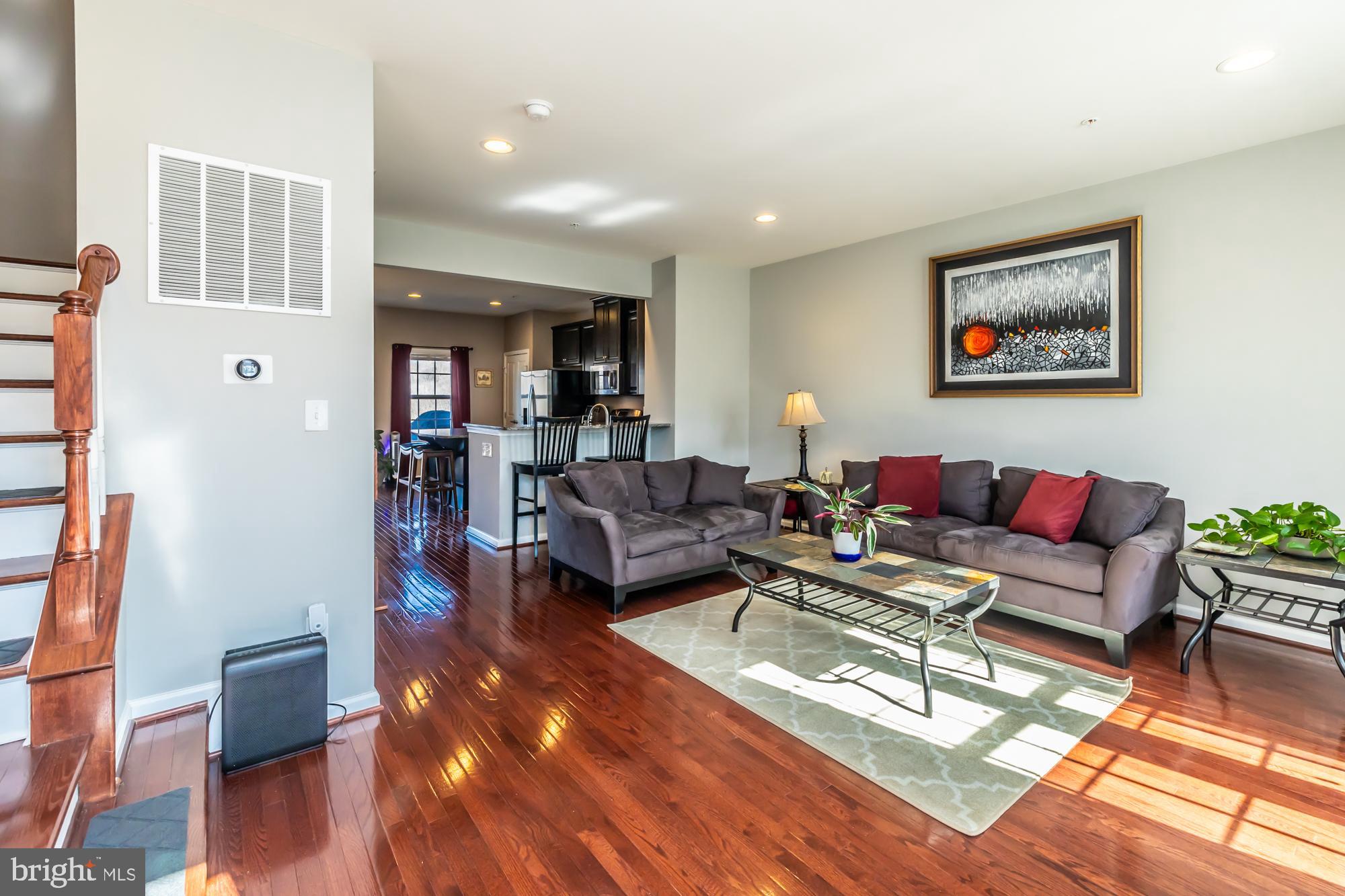 MEADOWVIEW - Residential