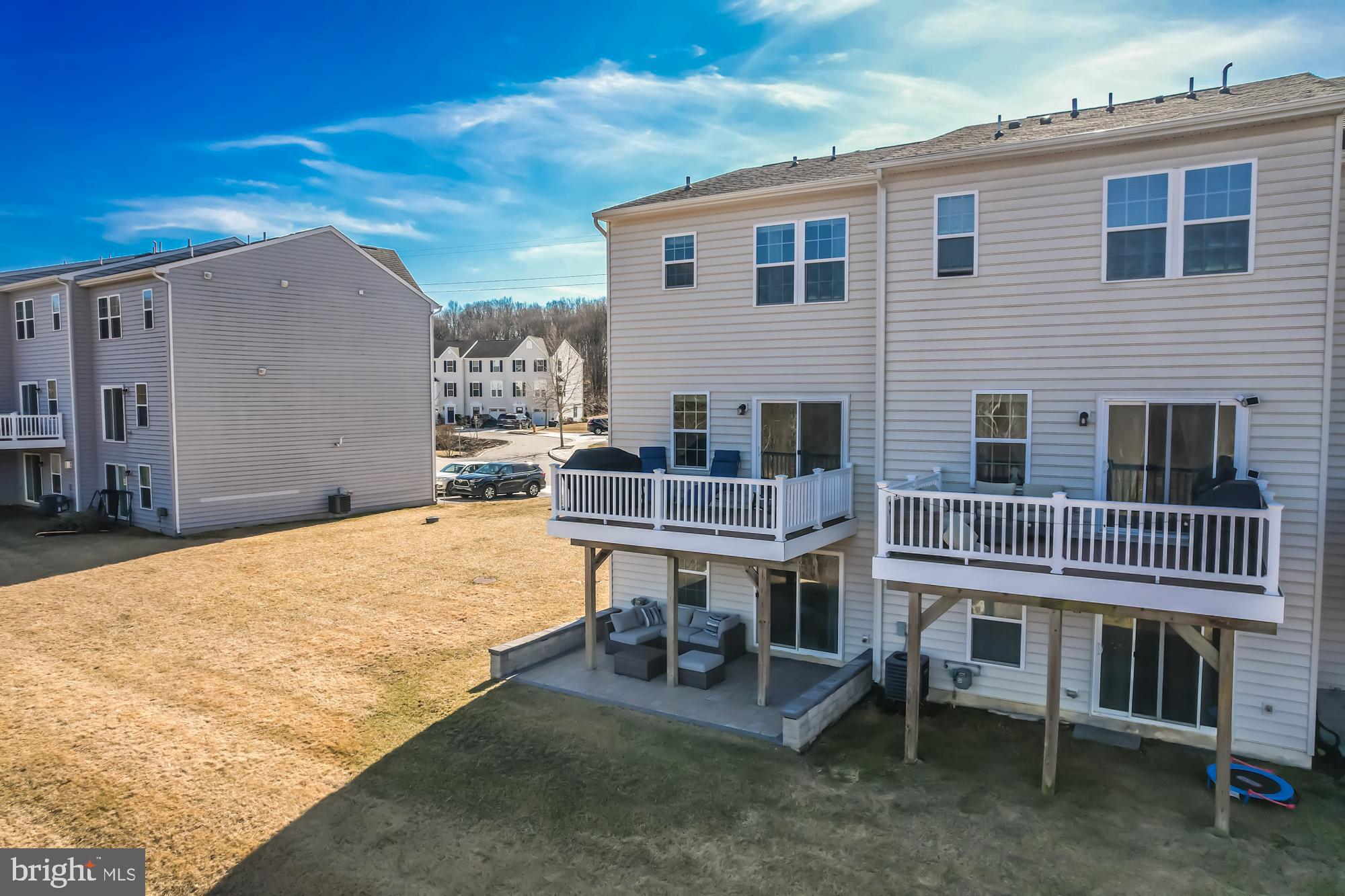 MEADOWVIEW - Residential