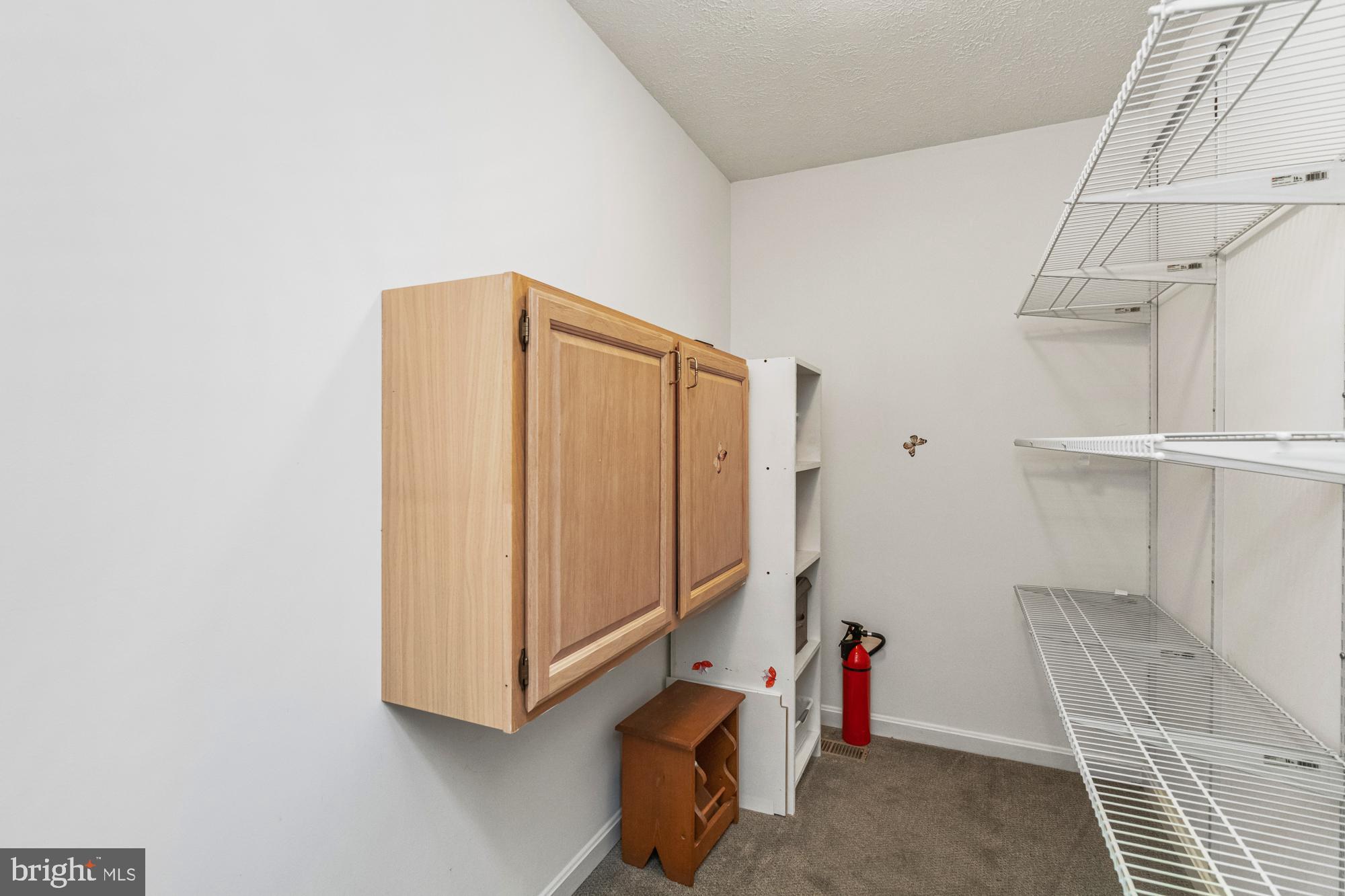 BAUERNSCHMIDT MANOR - Residential Lease