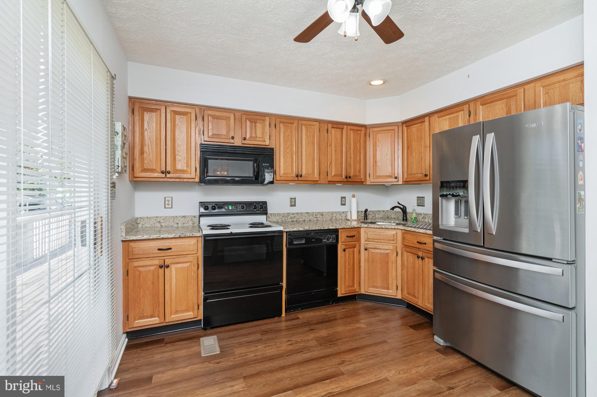 BAUERNSCHMIDT MANOR - Residential Lease