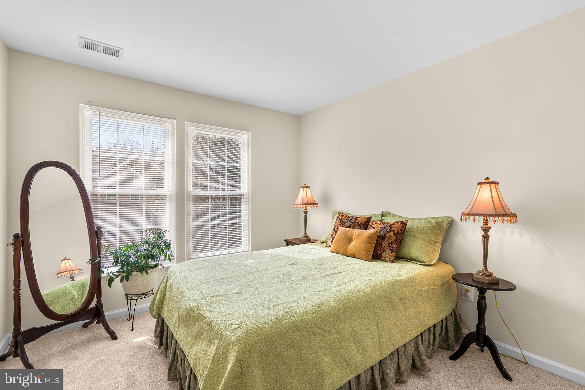 JAMES CREEK - Residential