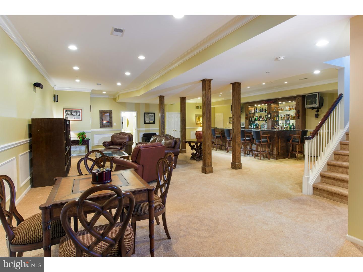 WHITE HORSE - Residential
