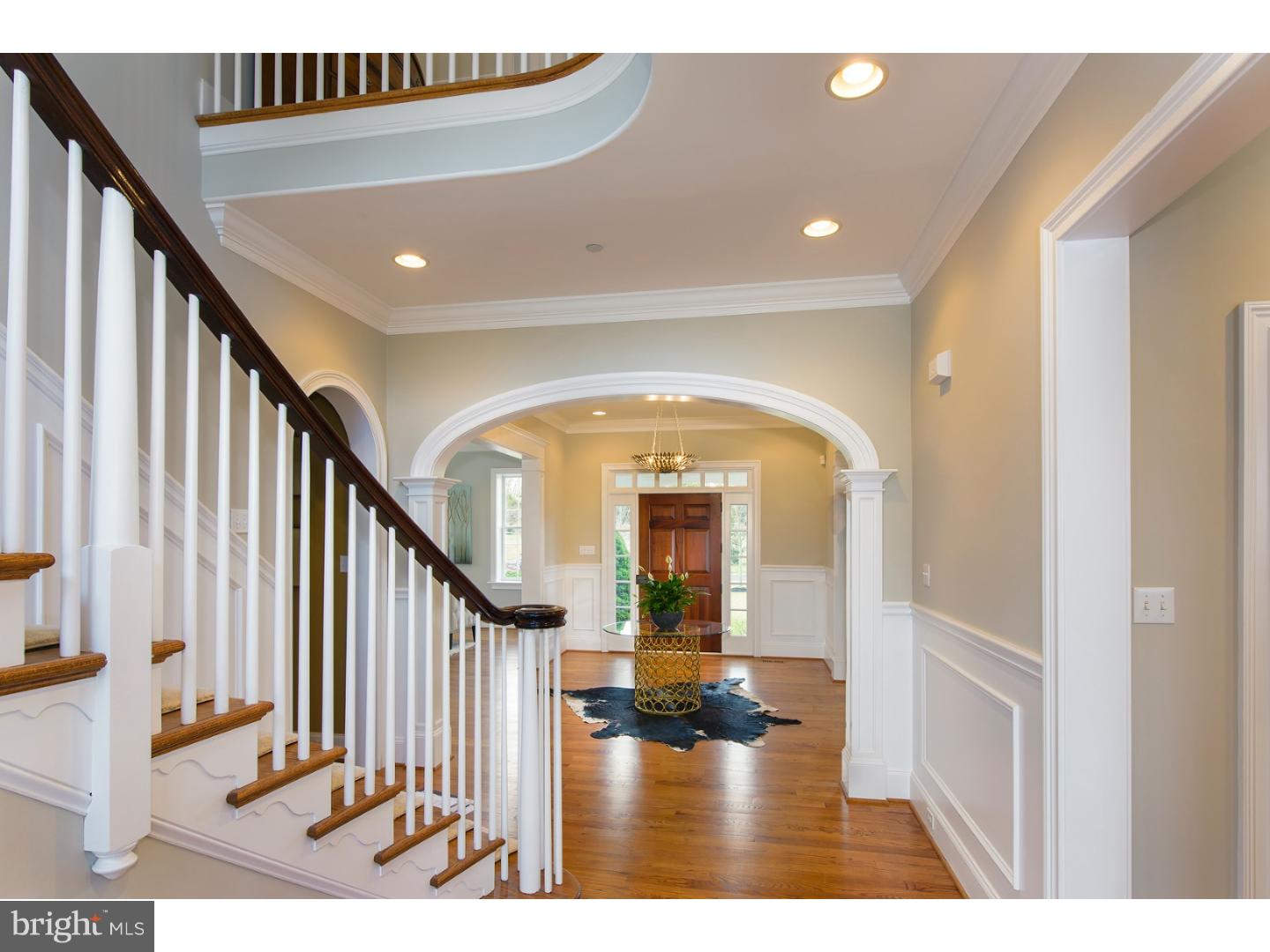 WHITE HORSE - Residential