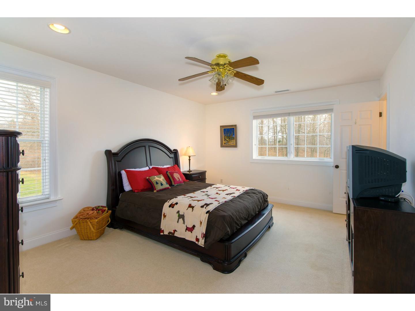 WHITE HORSE - Residential