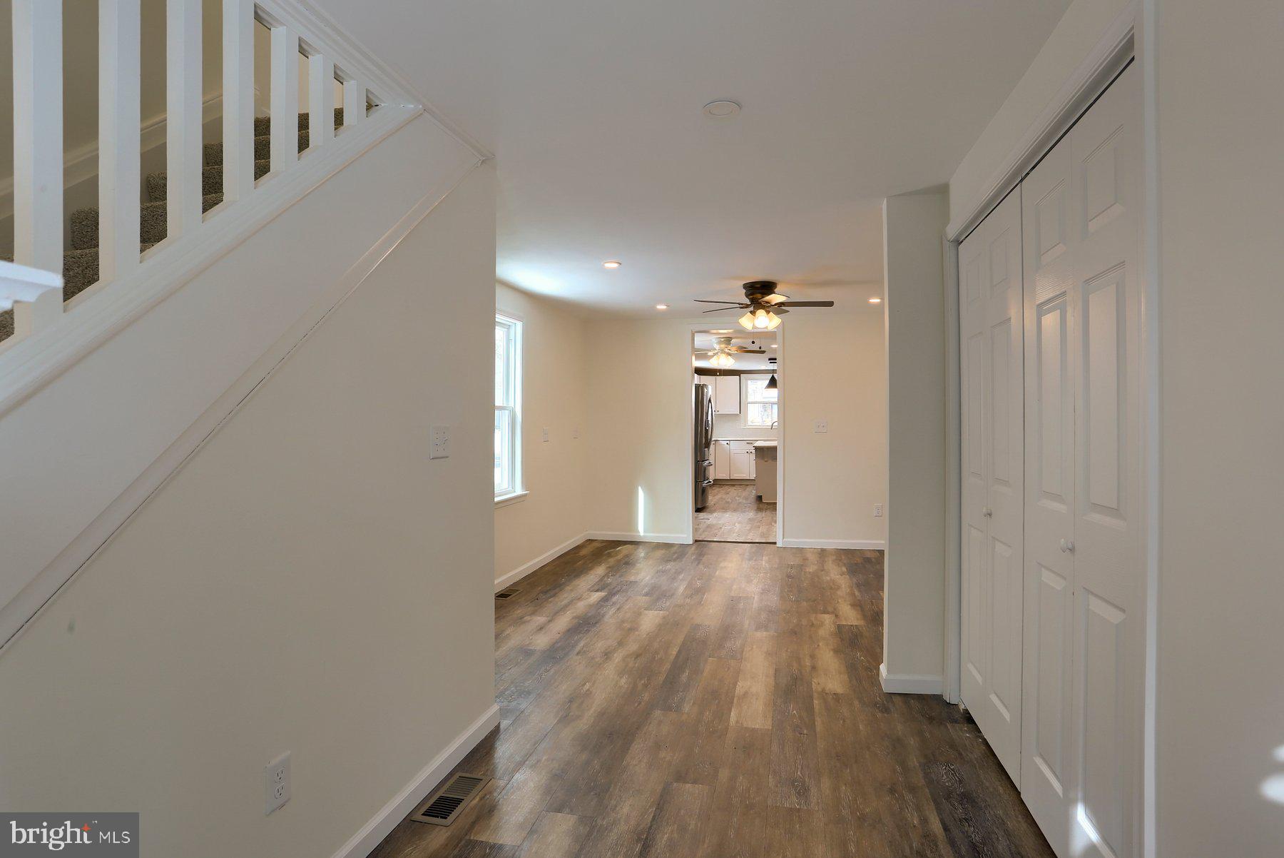ROYALTON - Residential