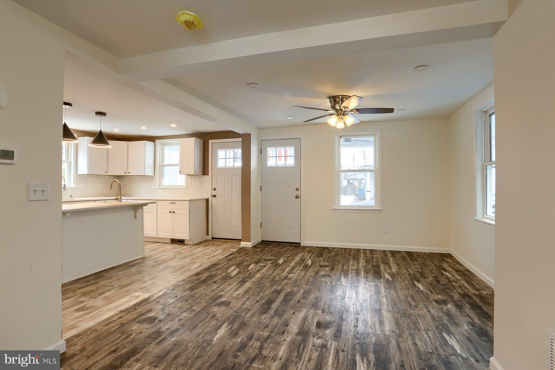 ROYALTON - Residential