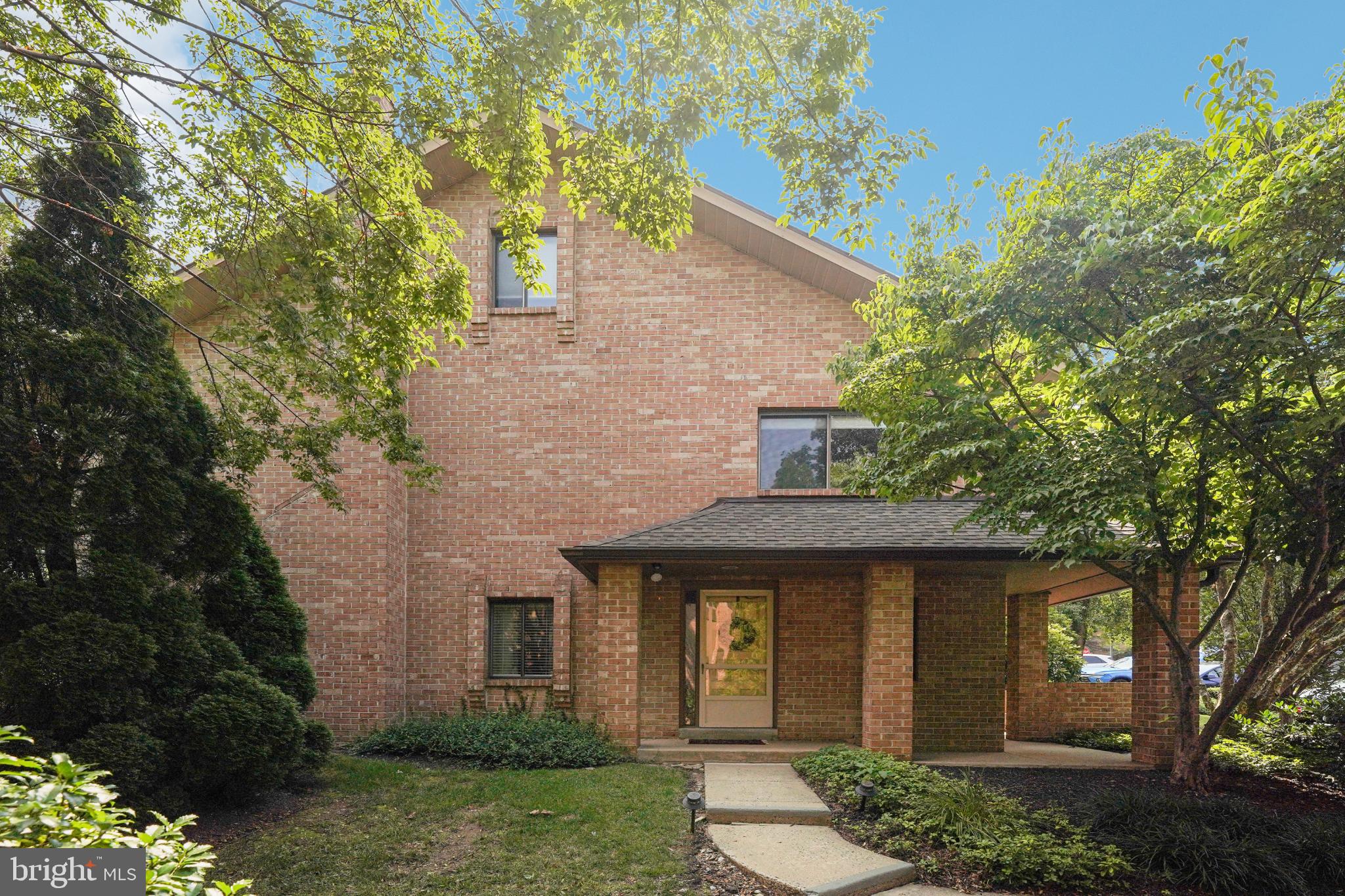 301 PAOLI WOODS STREET 301