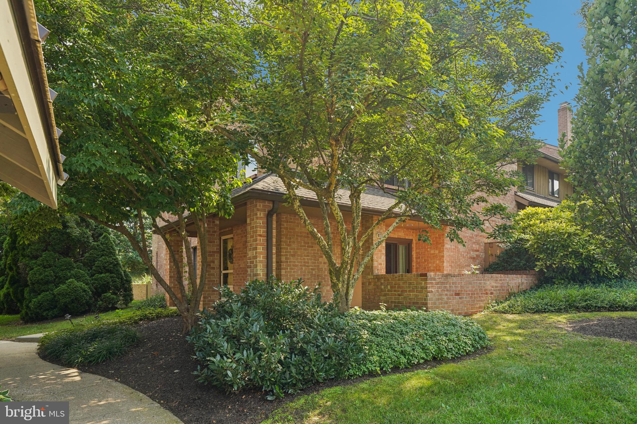 301 PAOLI WOODS STREET 301