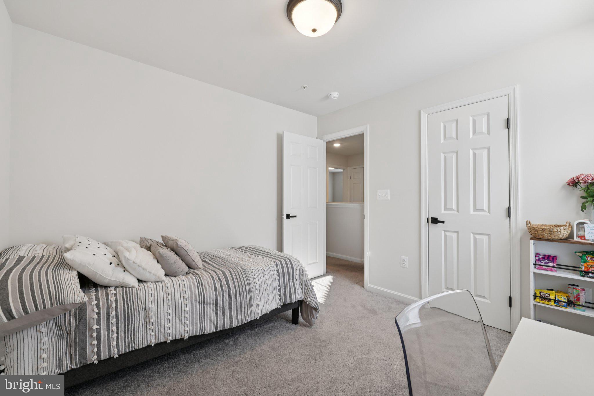 GLEN BURNIE - Residential