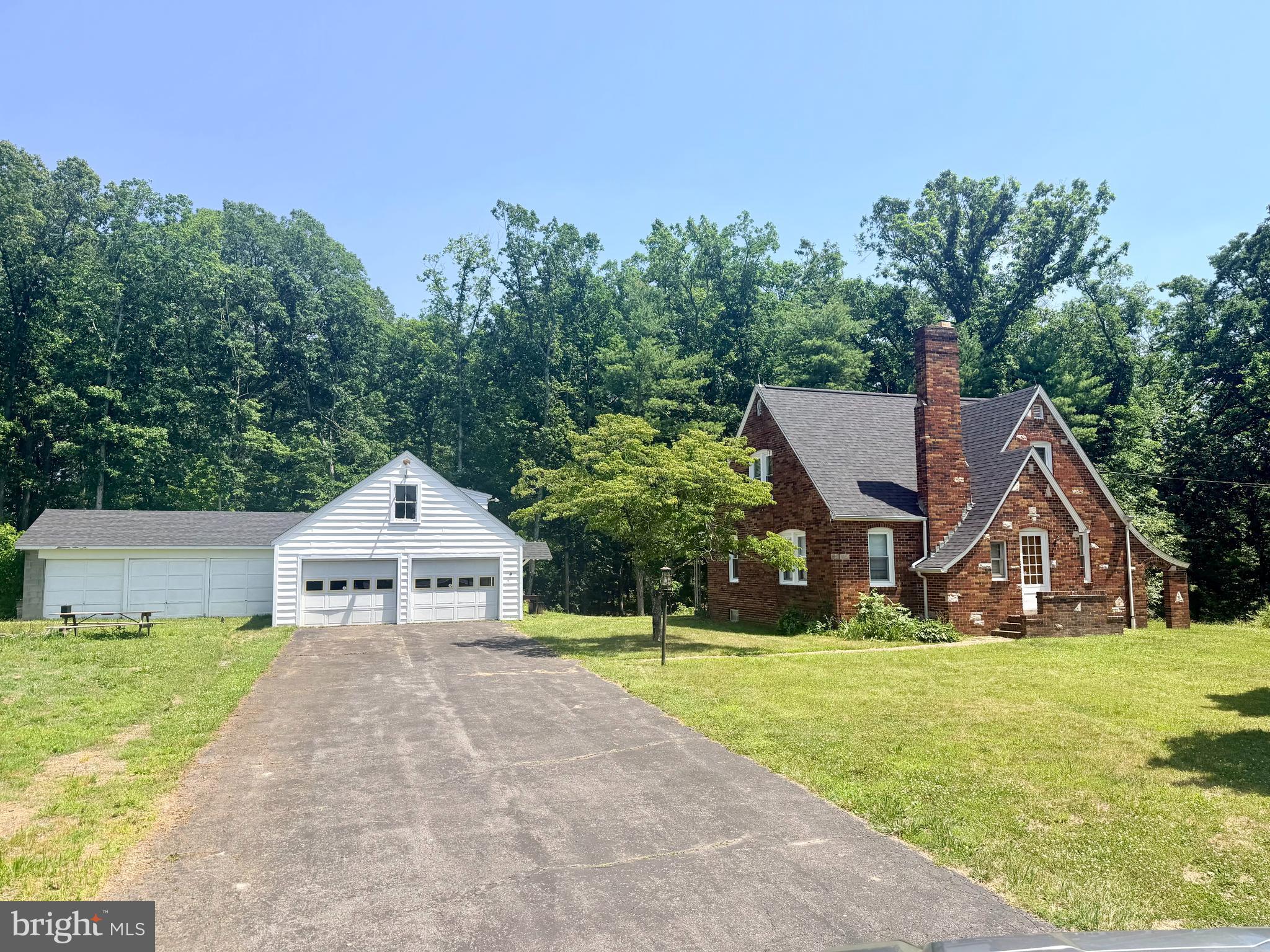 3622 GREAT COVE ROAD