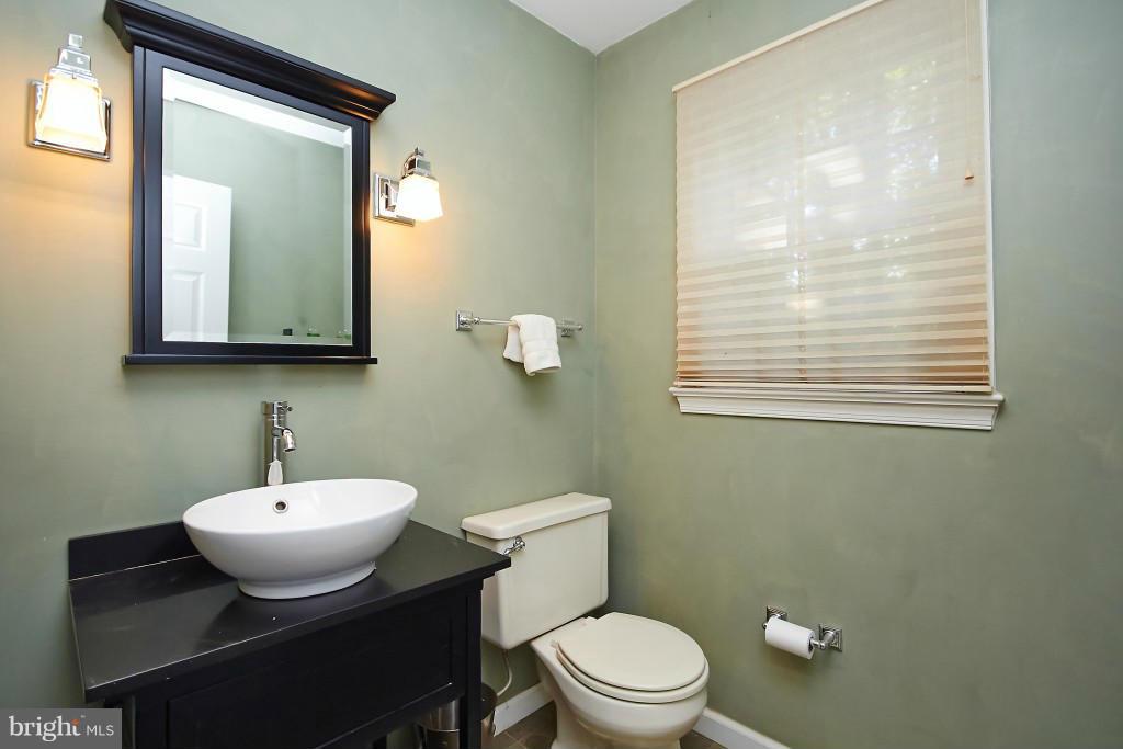 WARR LAKES - Residential