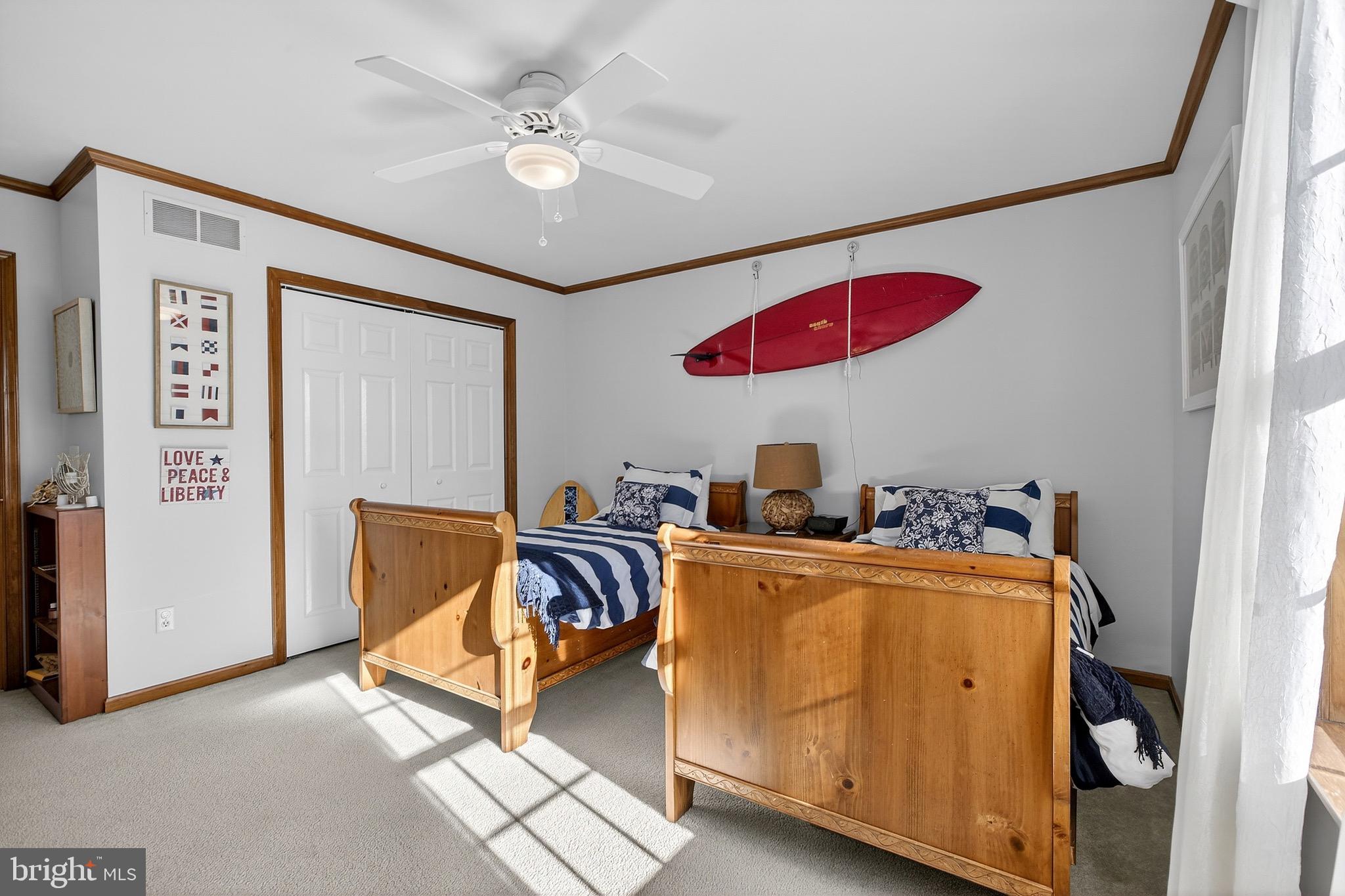 SADDLE RIDGE - Residential