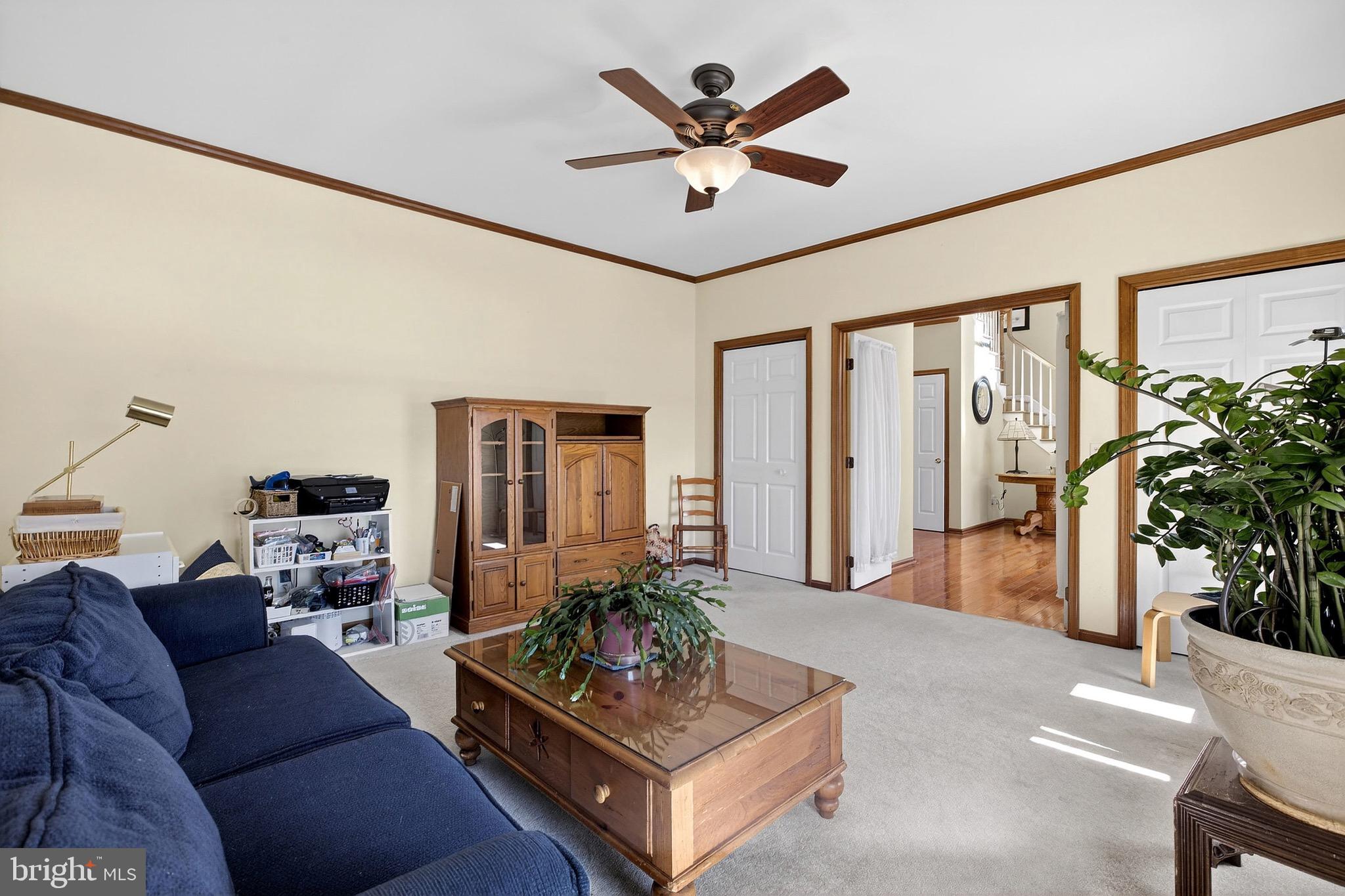 SADDLE RIDGE - Residential