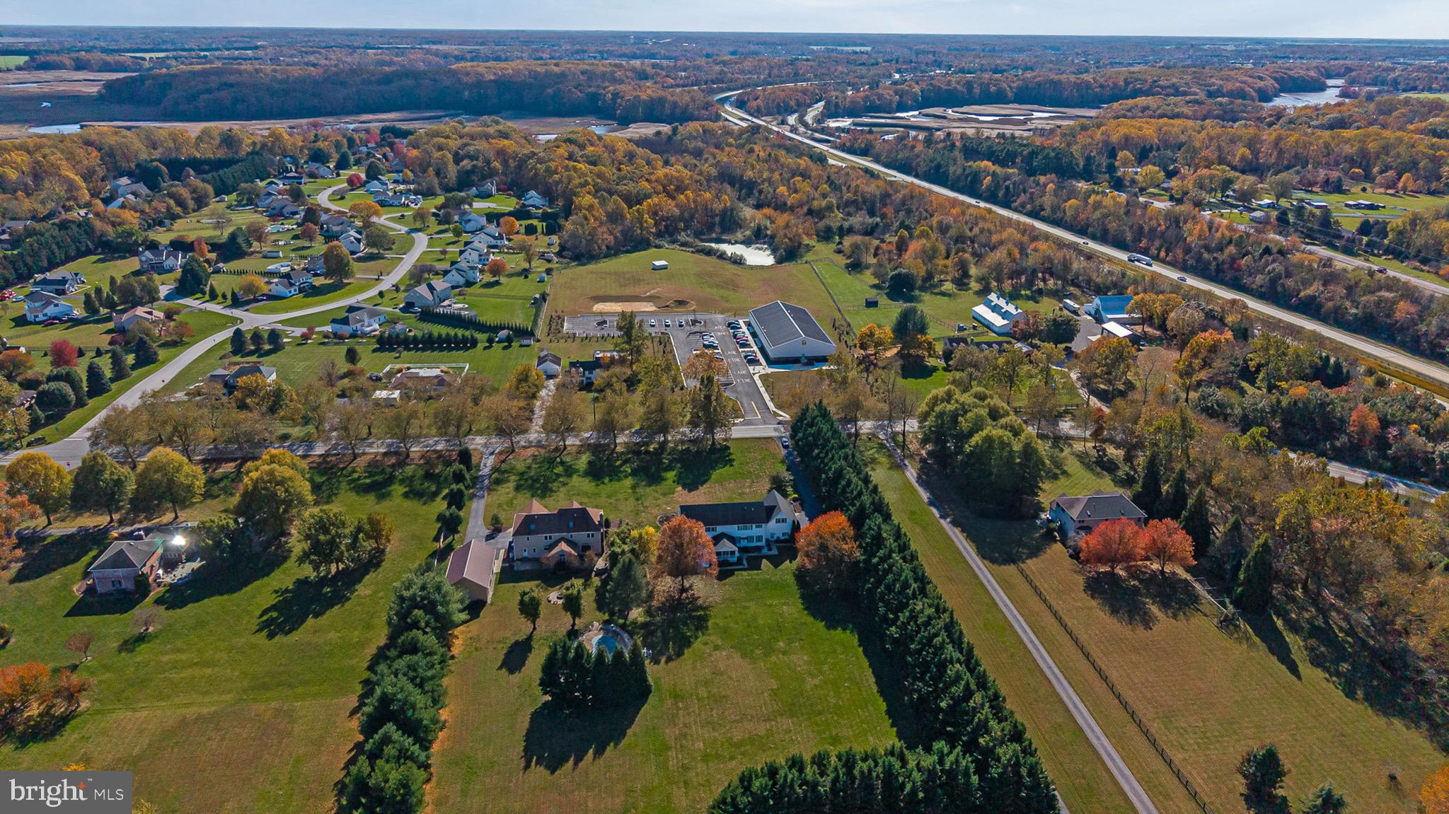 SADDLE RIDGE - Residential