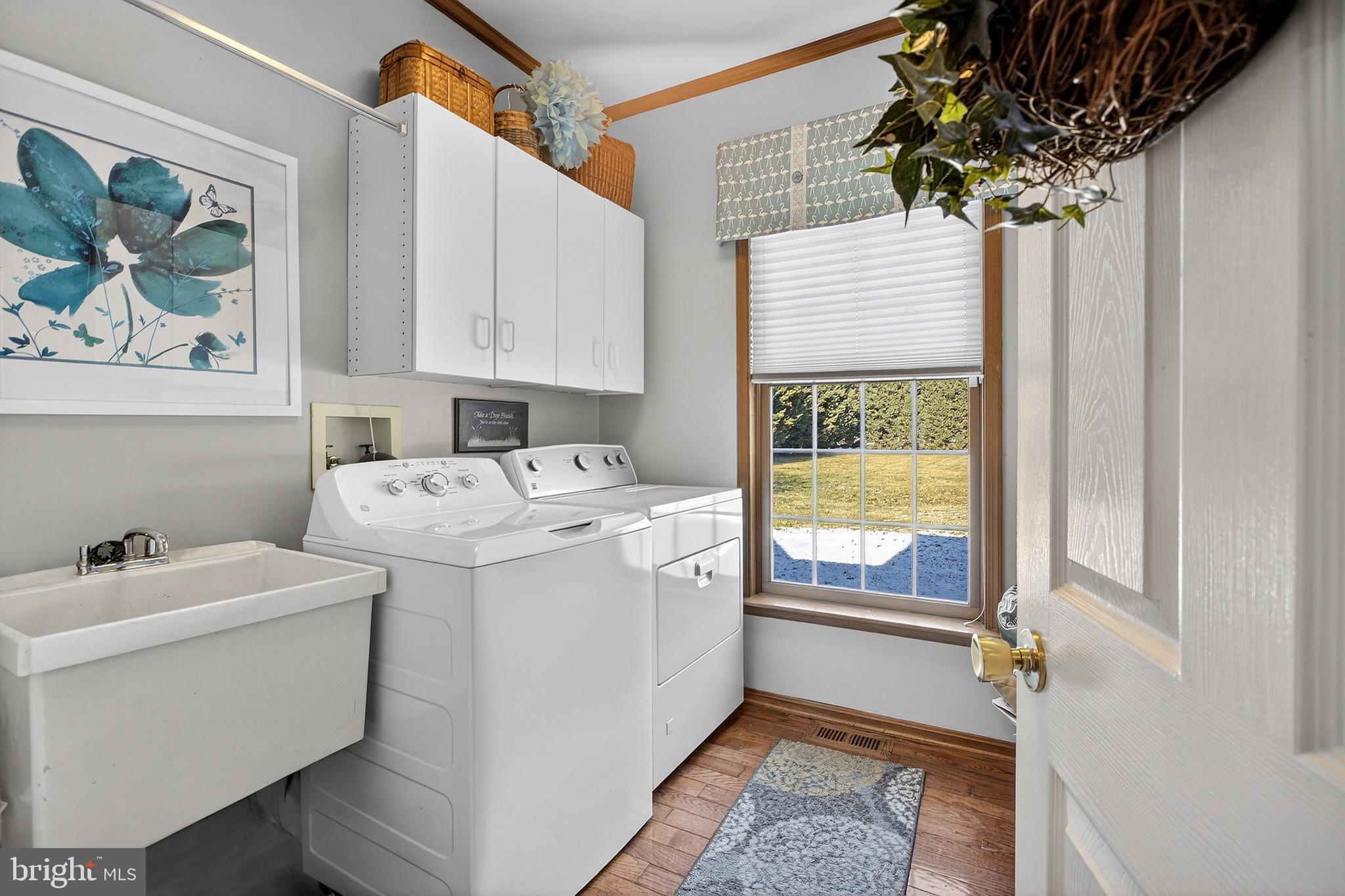 SADDLE RIDGE - Residential