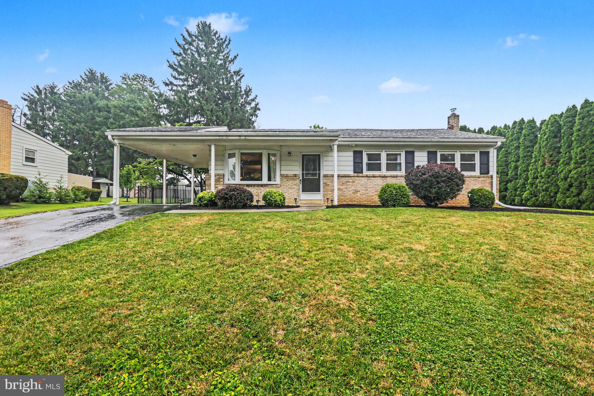 15 POCONO DRIVE