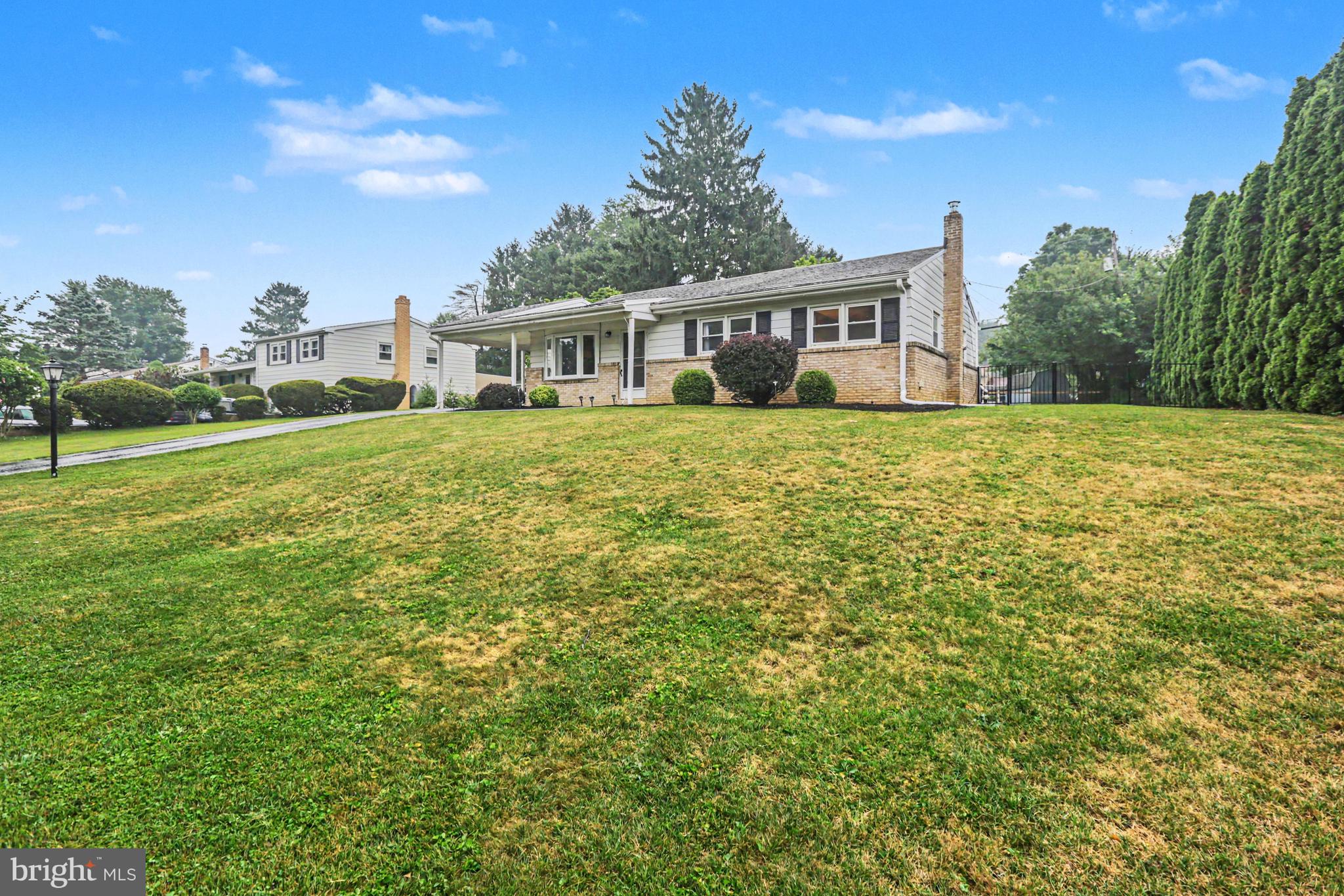 15 POCONO DRIVE