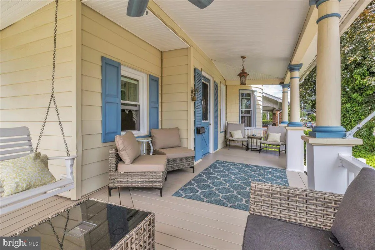 Pitman, New Jersey 08071, United States, 4 Bedrooms Bedrooms, ,2 BathroomsBathrooms,Residential,Contingent,201454