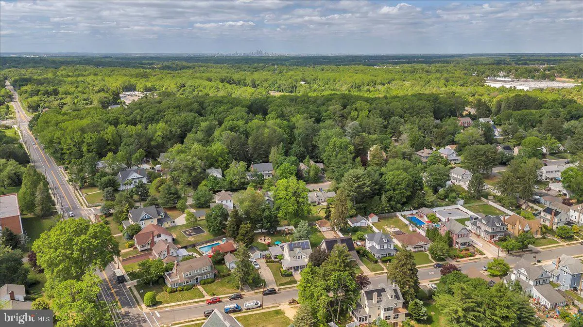 Pitman, New Jersey 08071, United States, 4 Bedrooms Bedrooms, ,2 BathroomsBathrooms,Residential,Contingent,201454