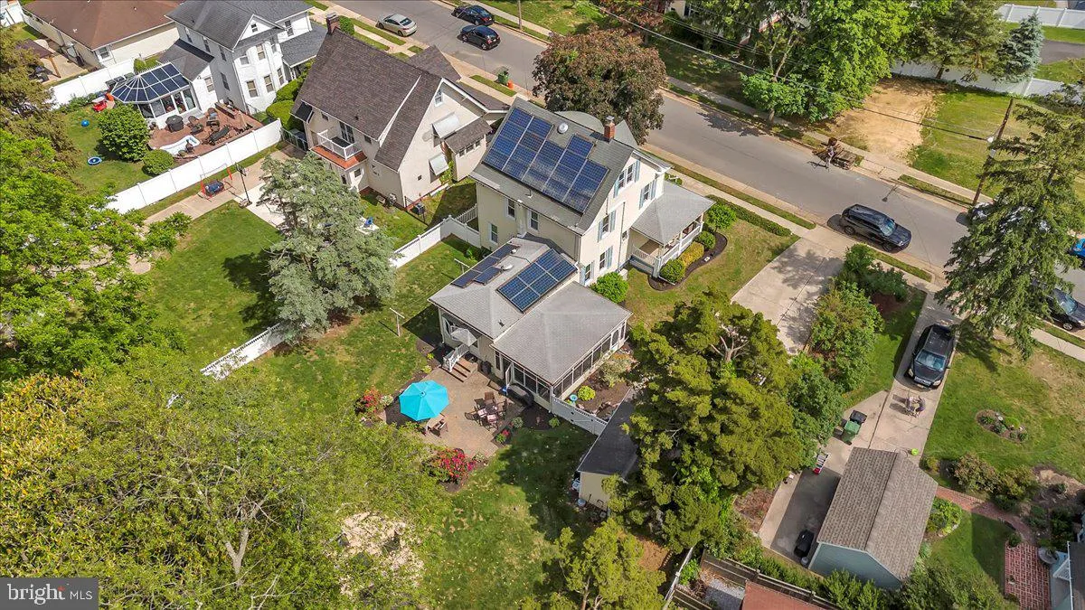 Pitman, New Jersey 08071, United States, 4 Bedrooms Bedrooms, ,2 BathroomsBathrooms,Residential,Contingent,201454