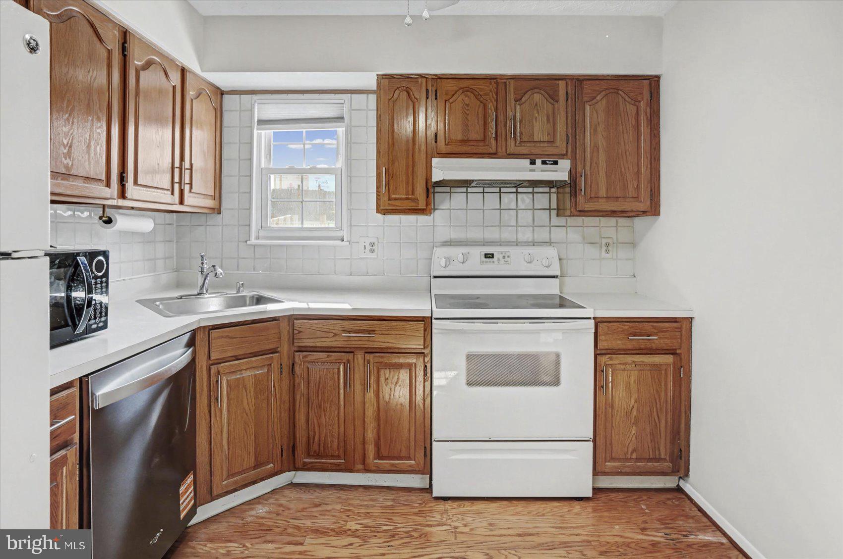 PARKVILLE - Residential