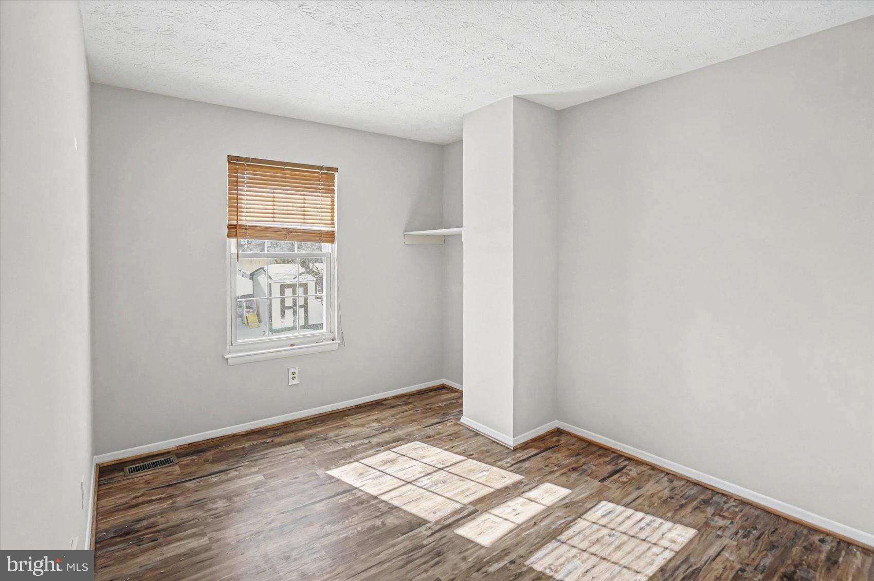 PARKVILLE - Residential