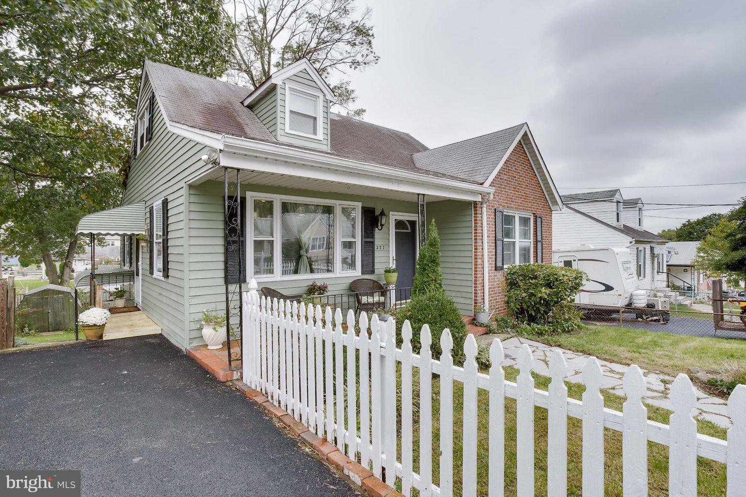 LANDSDOWNE - Residential