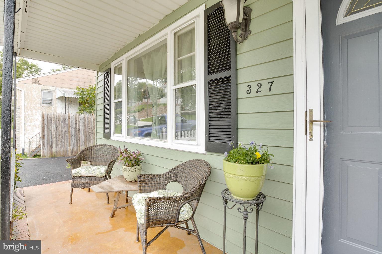 LANDSDOWNE - Residential