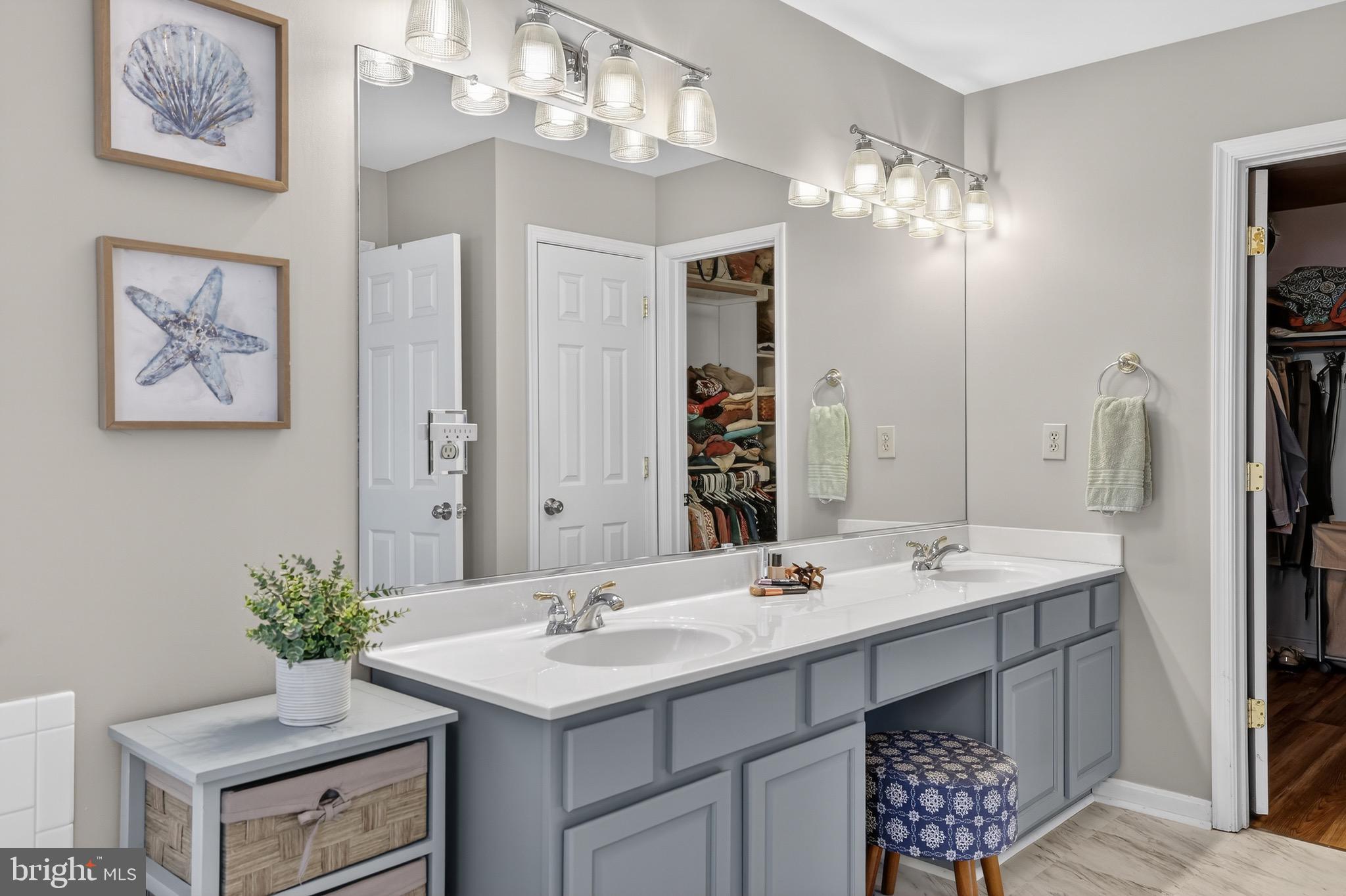 SUMMERS LANDING - Residential