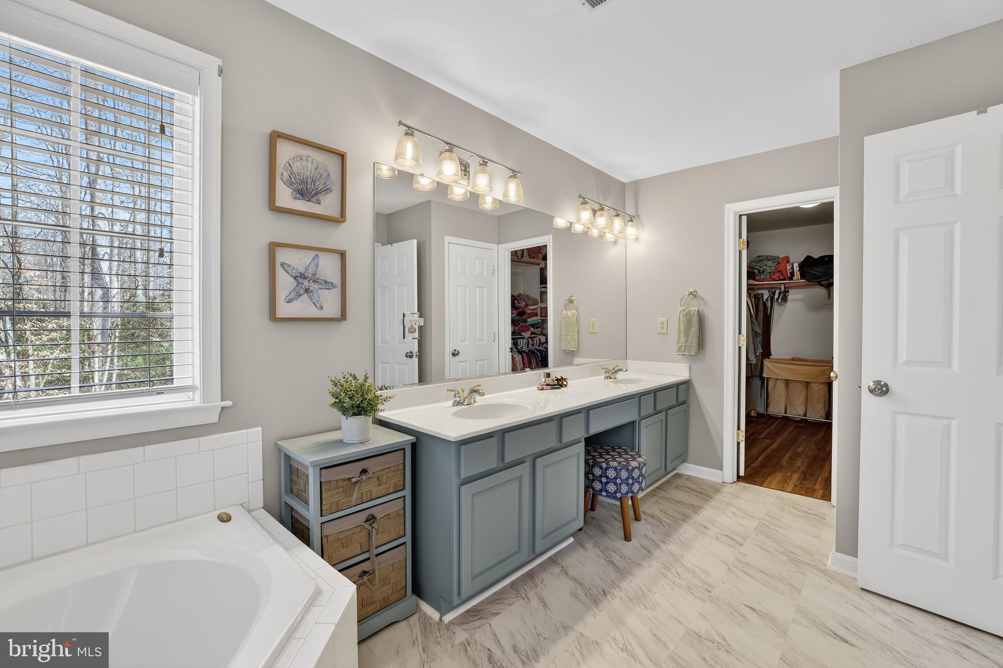 SUMMERS LANDING - Residential