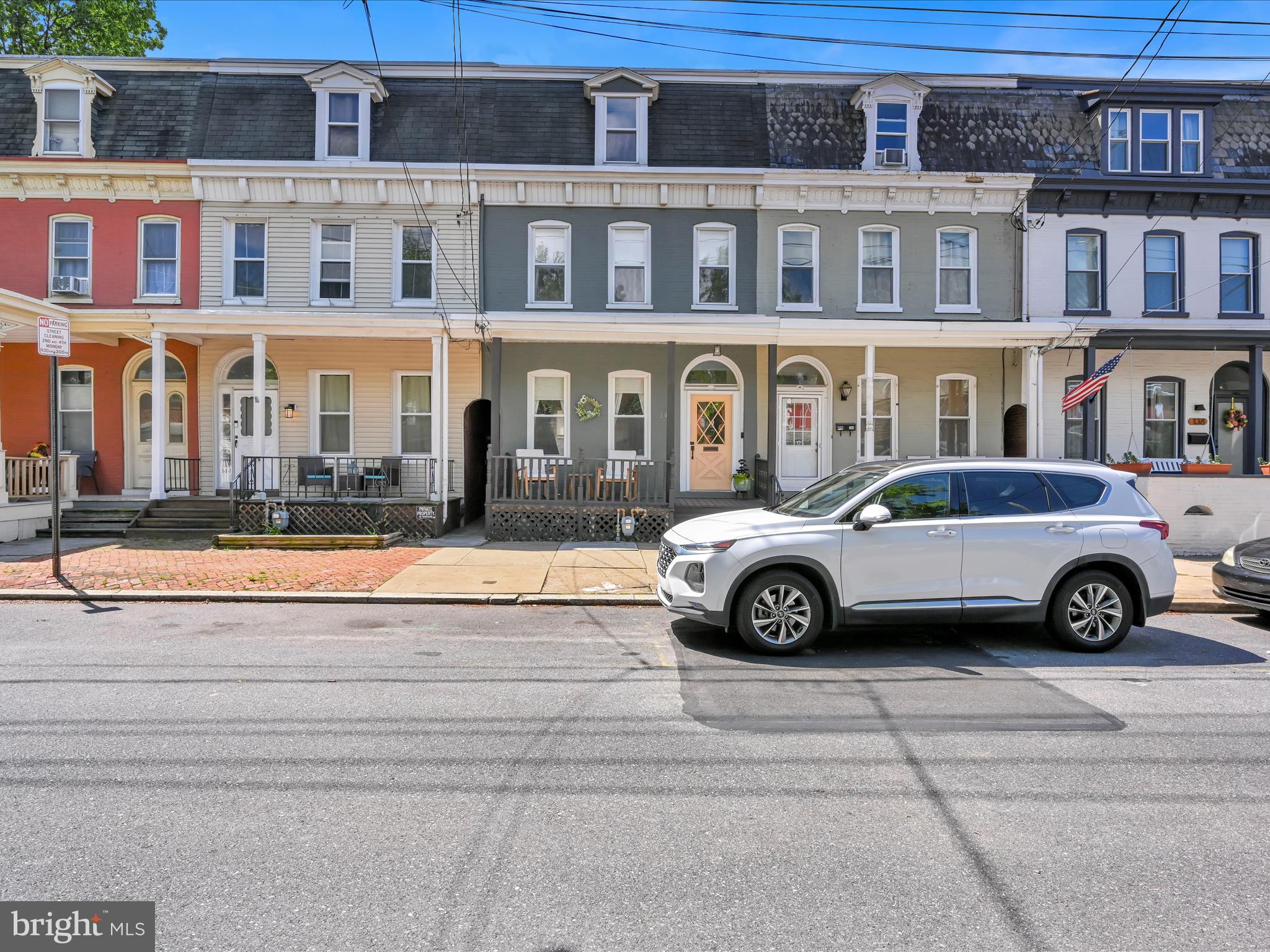 142 E NEW STREET