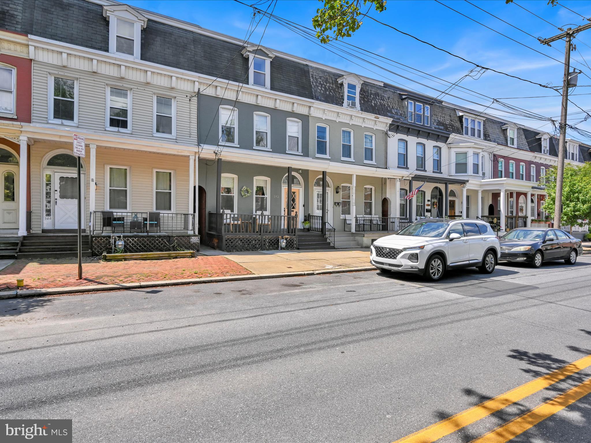 142 E NEW STREET