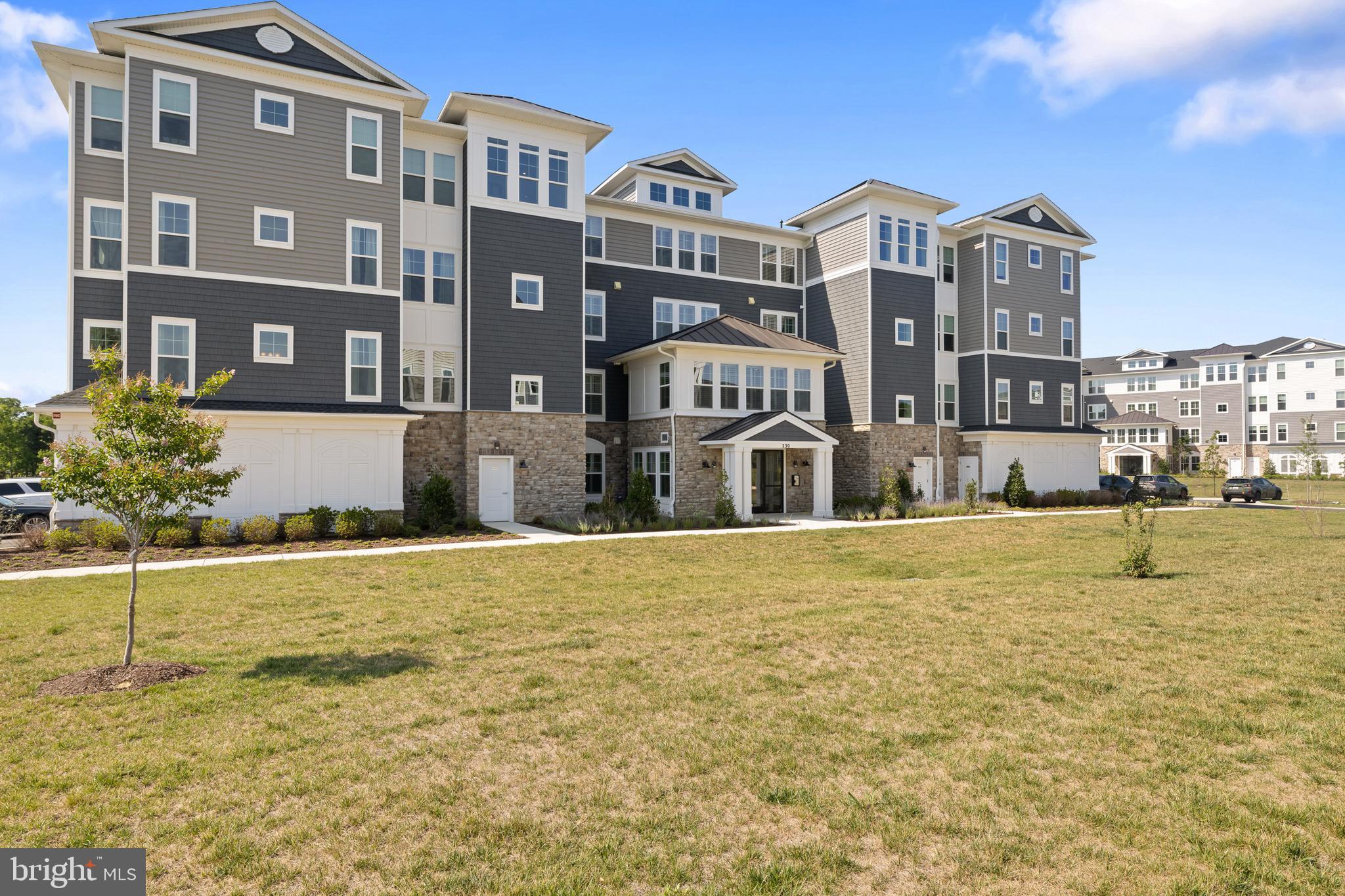 230 SWITCHGRASS WAY 12
