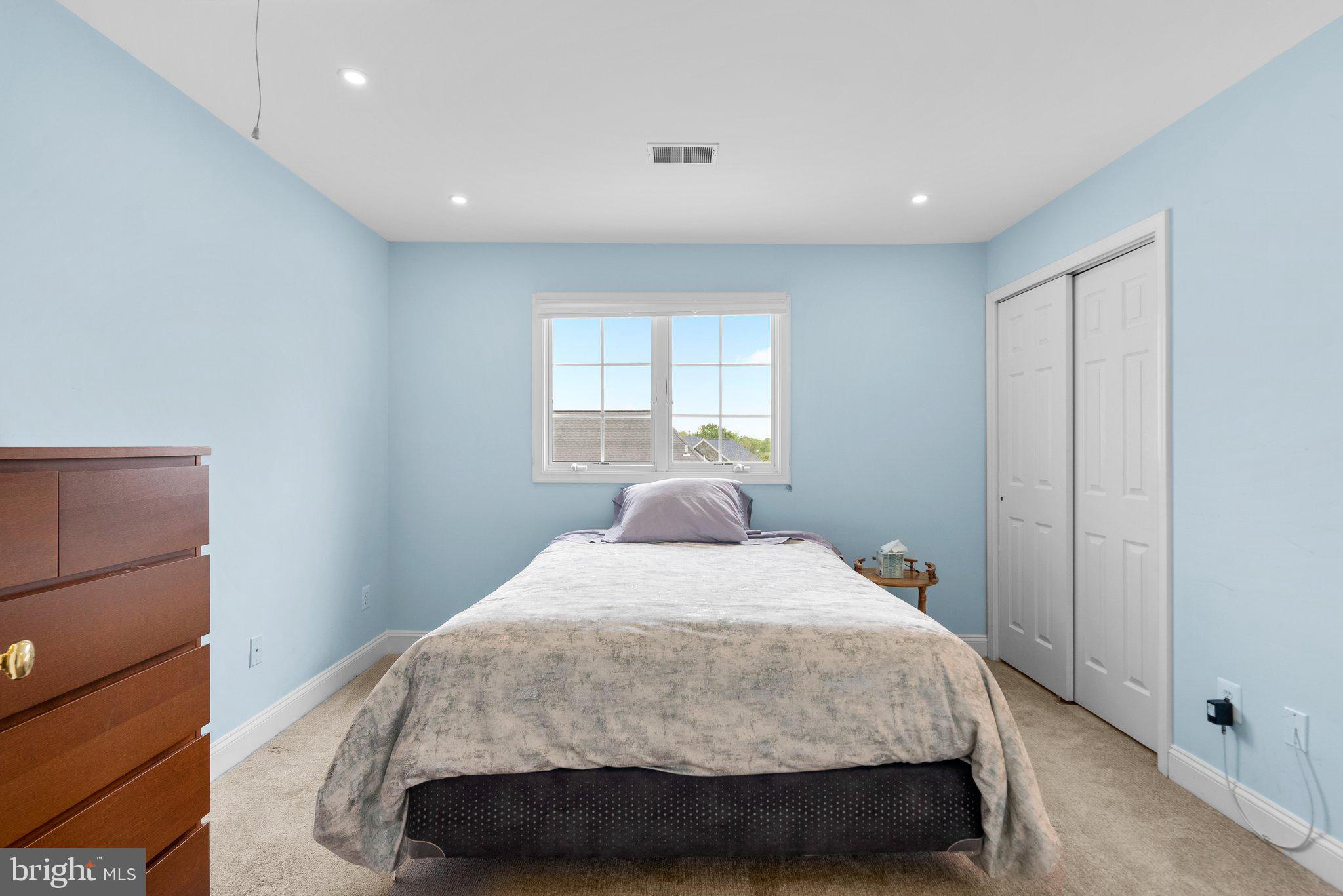 POTOMAC GLEN - Residential