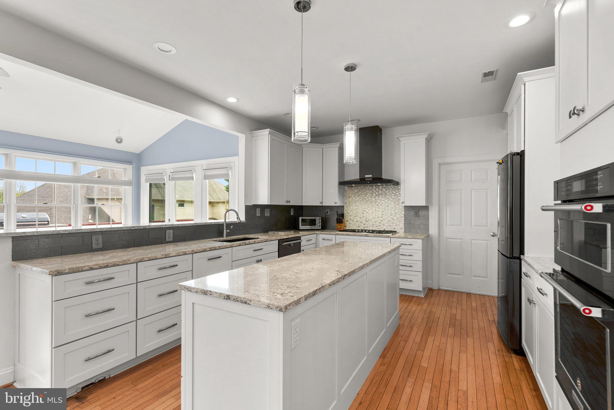 POTOMAC GLEN - Residential