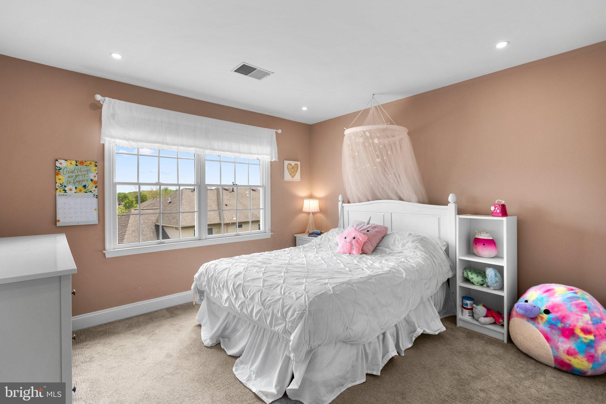 POTOMAC GLEN - Residential