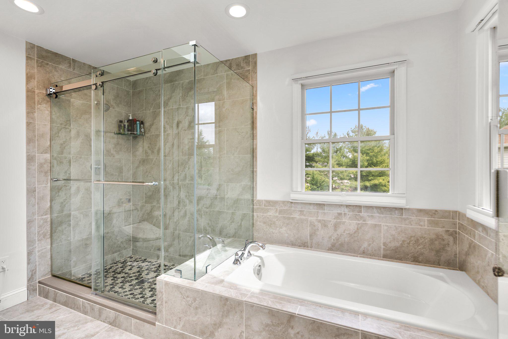 POTOMAC GLEN - Residential