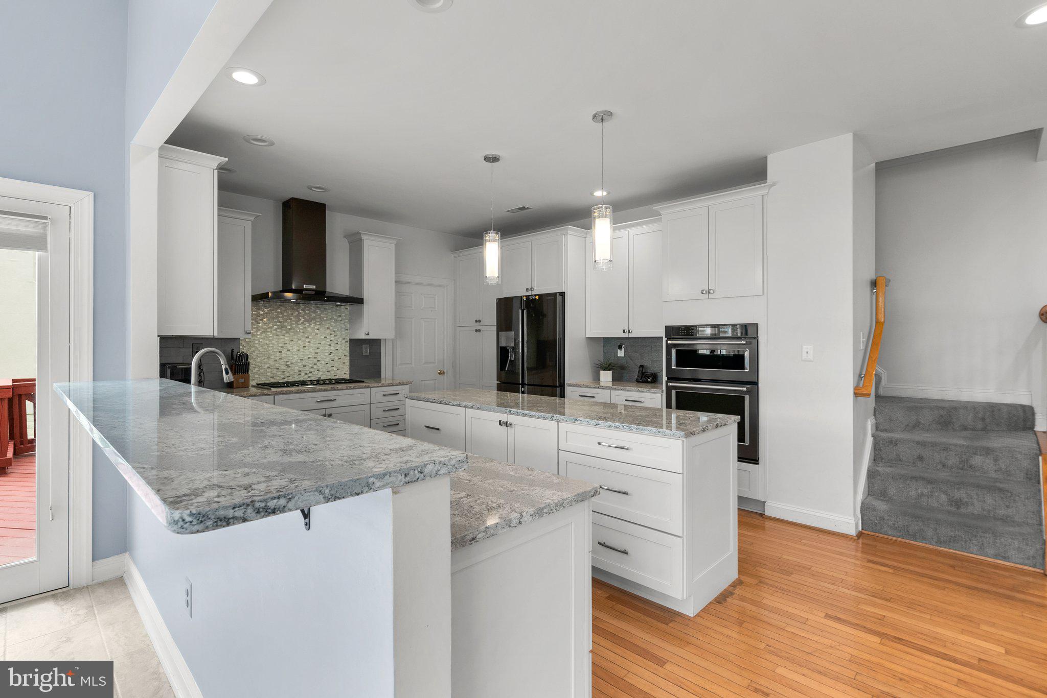 POTOMAC GLEN - Residential