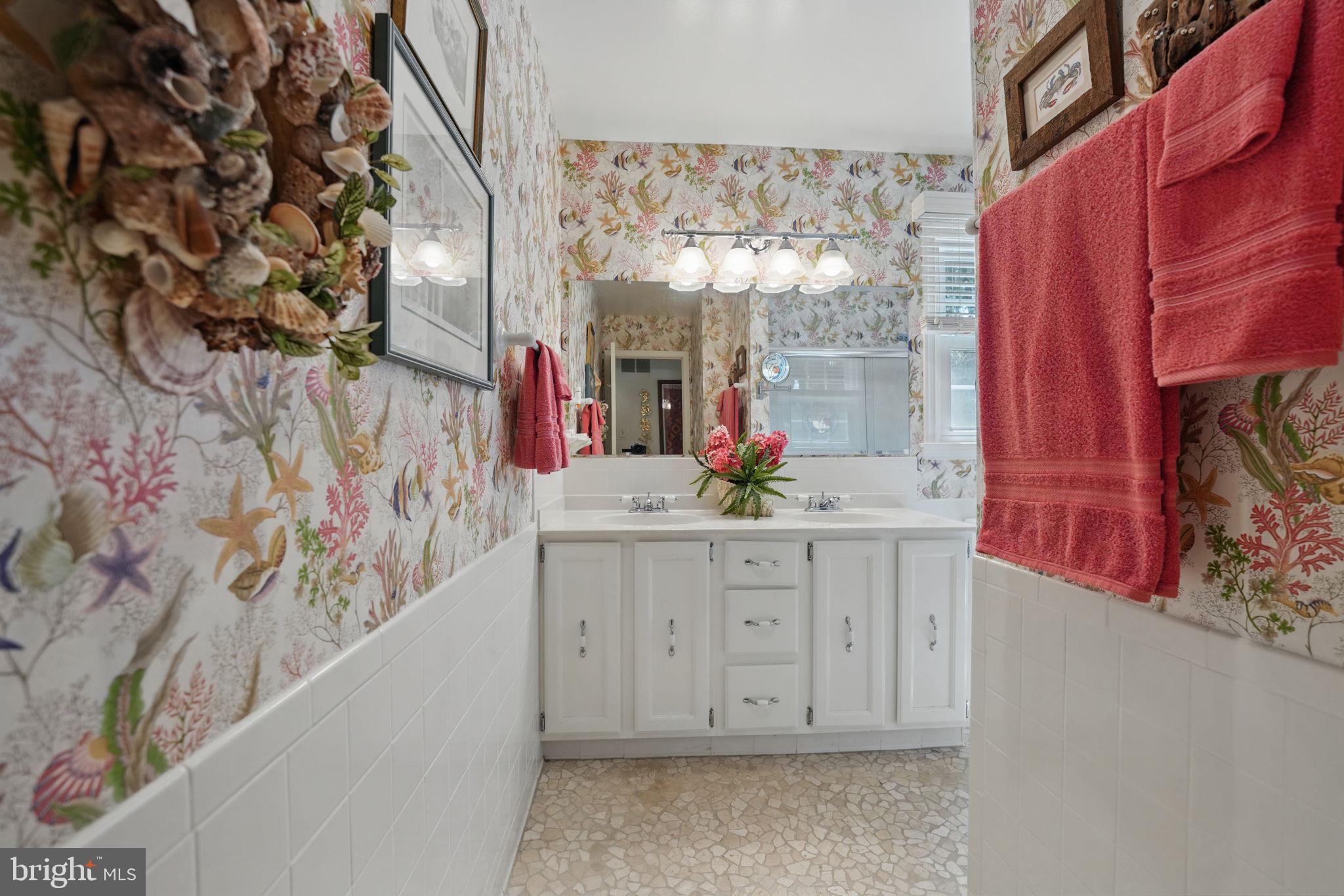 ROLLING VALLEY - Residential