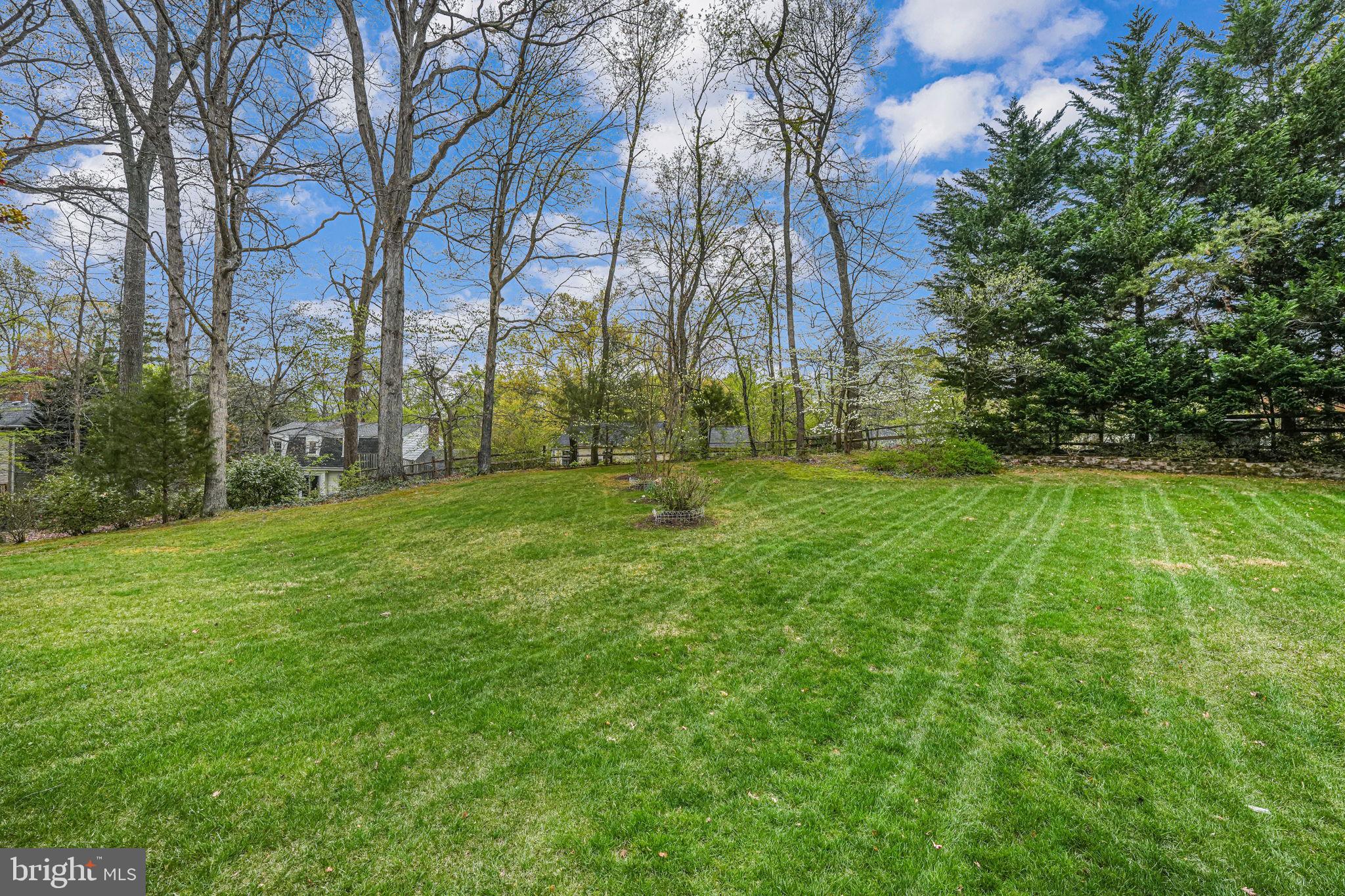 ROLLING VALLEY - Residential