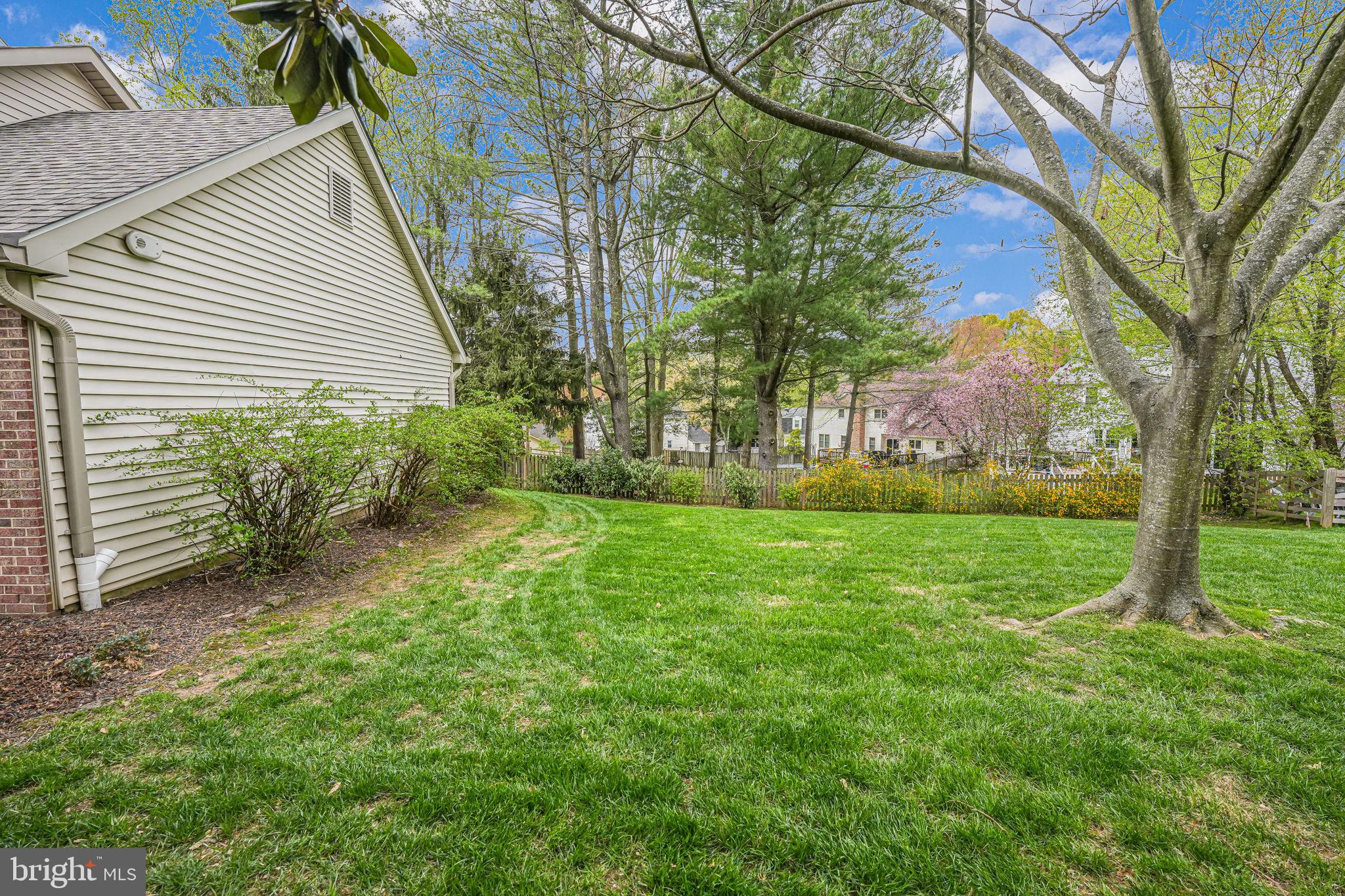 ROLLING VALLEY - Residential