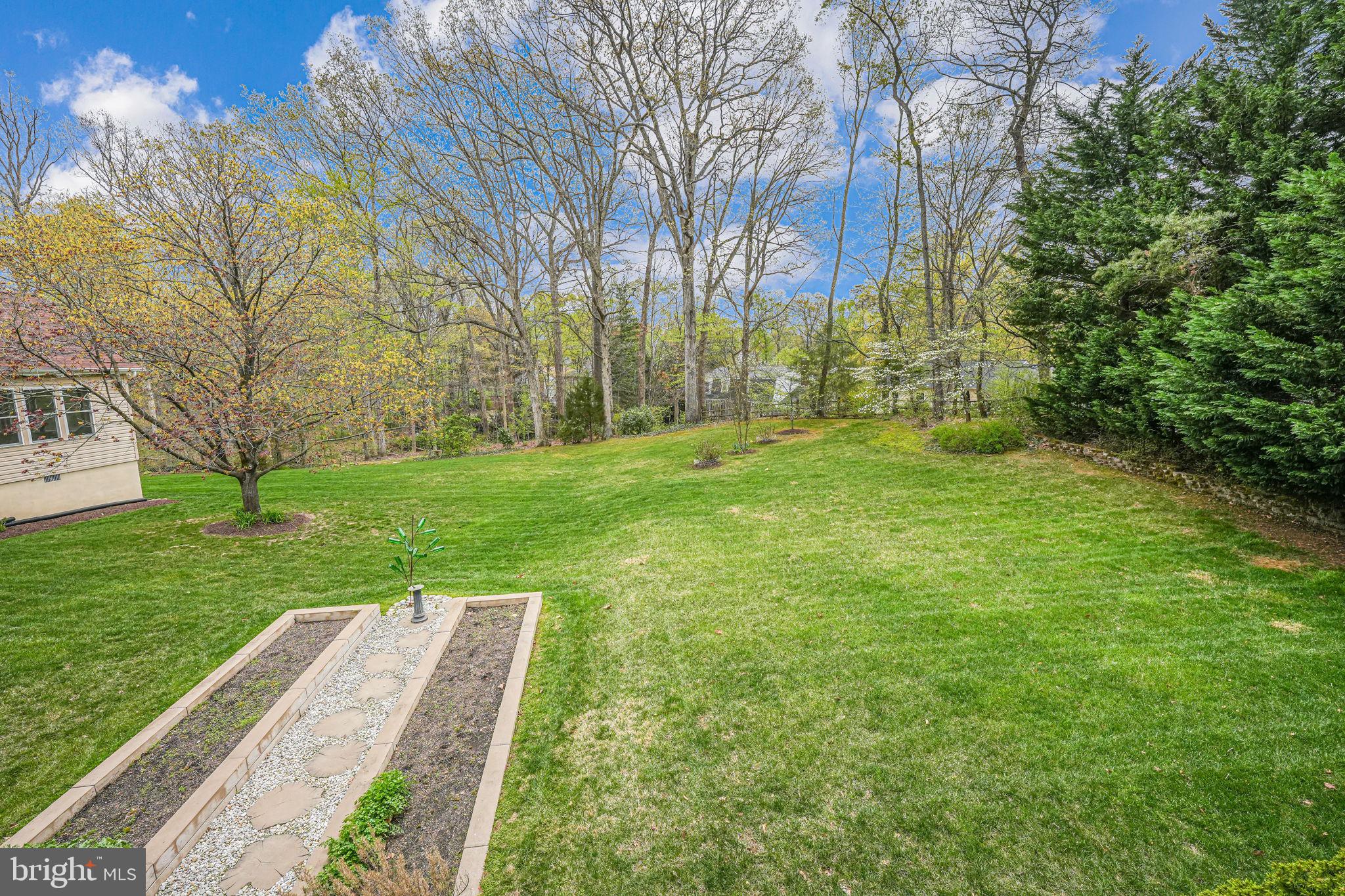 ROLLING VALLEY - Residential